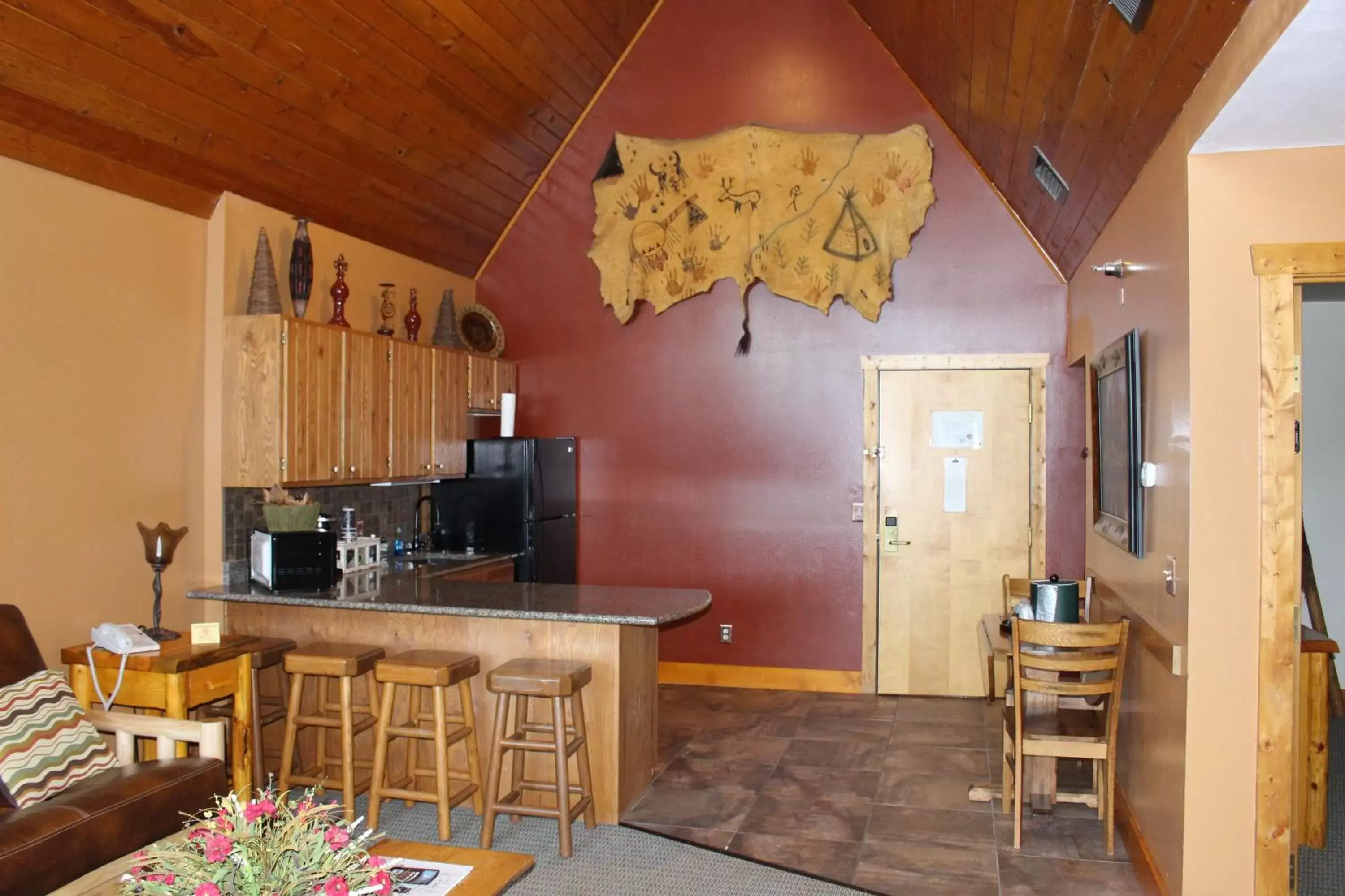 Kitchen/Kitchenette in Spearfish Canyon Lodge