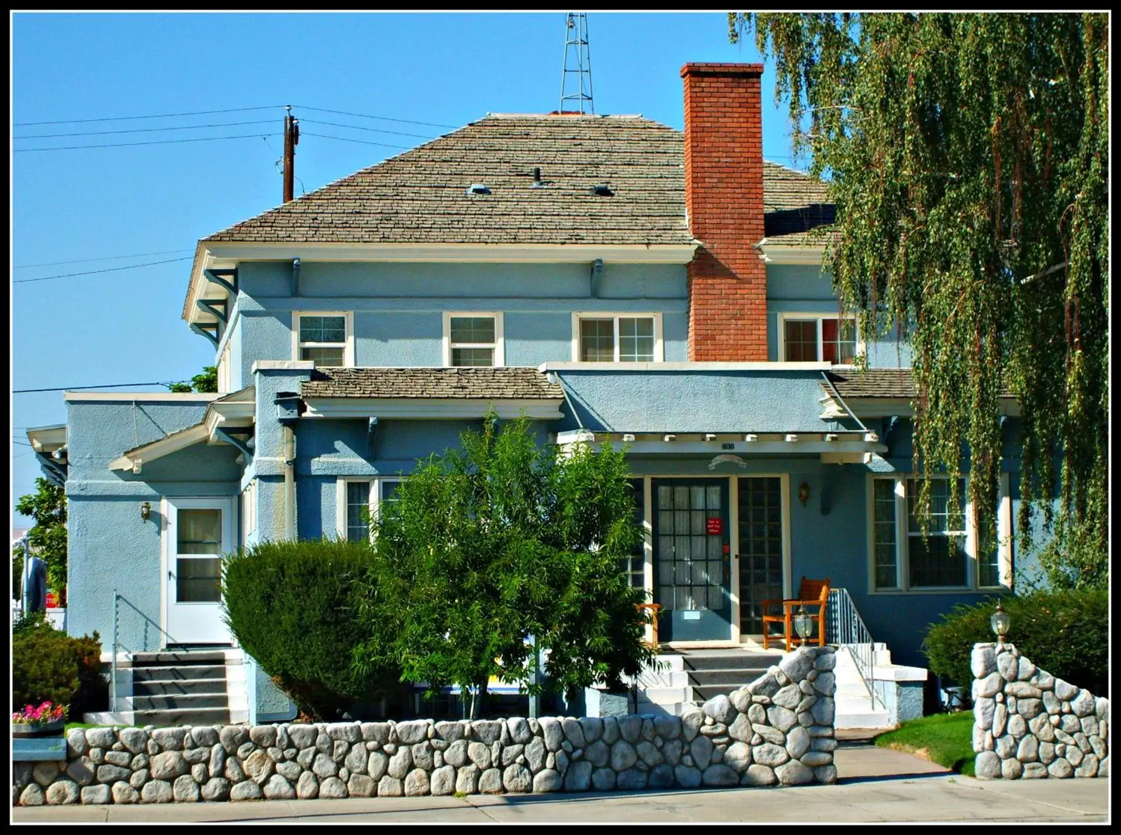 Property Building in Sunnyside Inn Bed &Breakfast