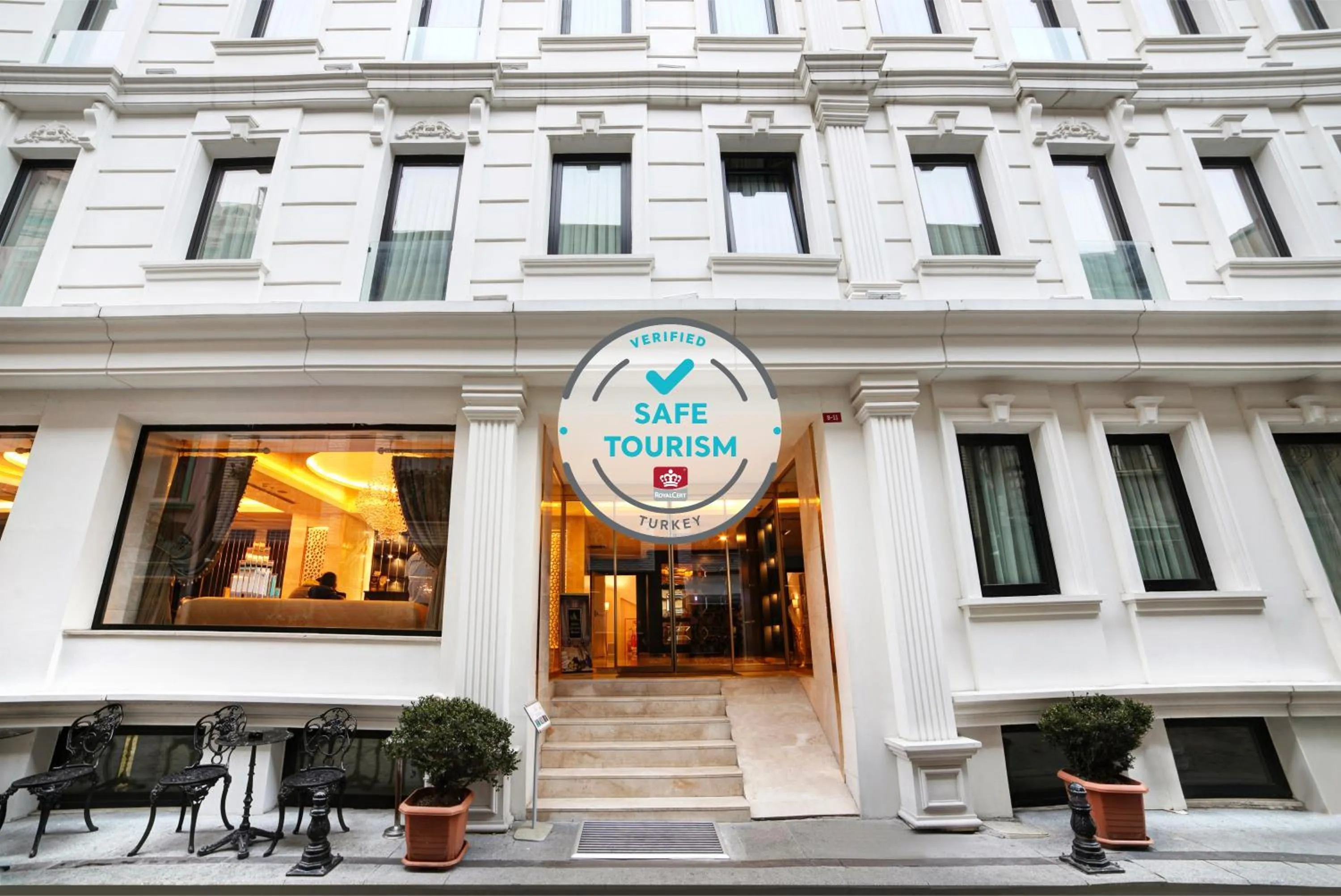 Facade/entrance in Great Fortune Hotel & Spa