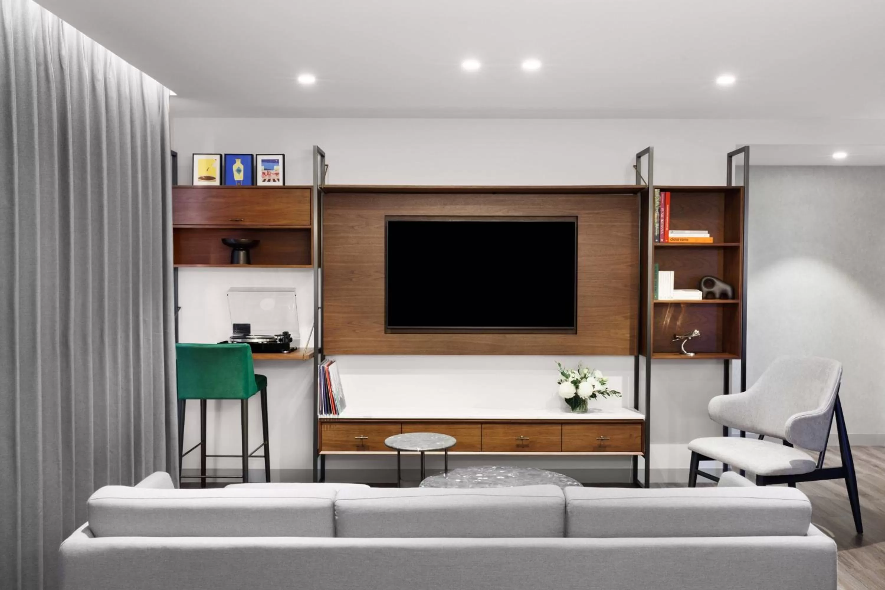 Photo of the whole room in Le Meridien Melbourne