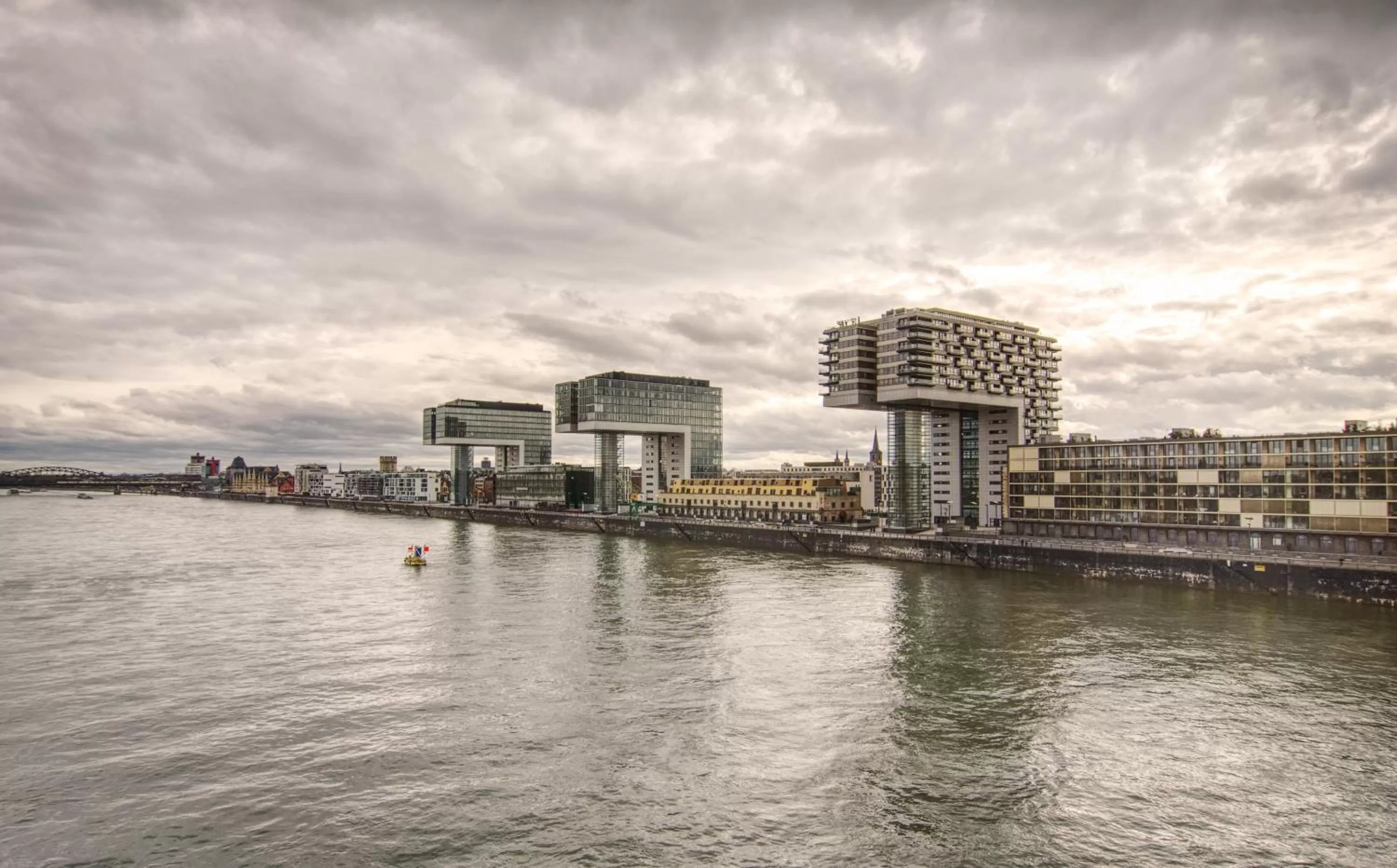 Area and facilities in Holiday Inn Express Cologne Muelheim by IHG