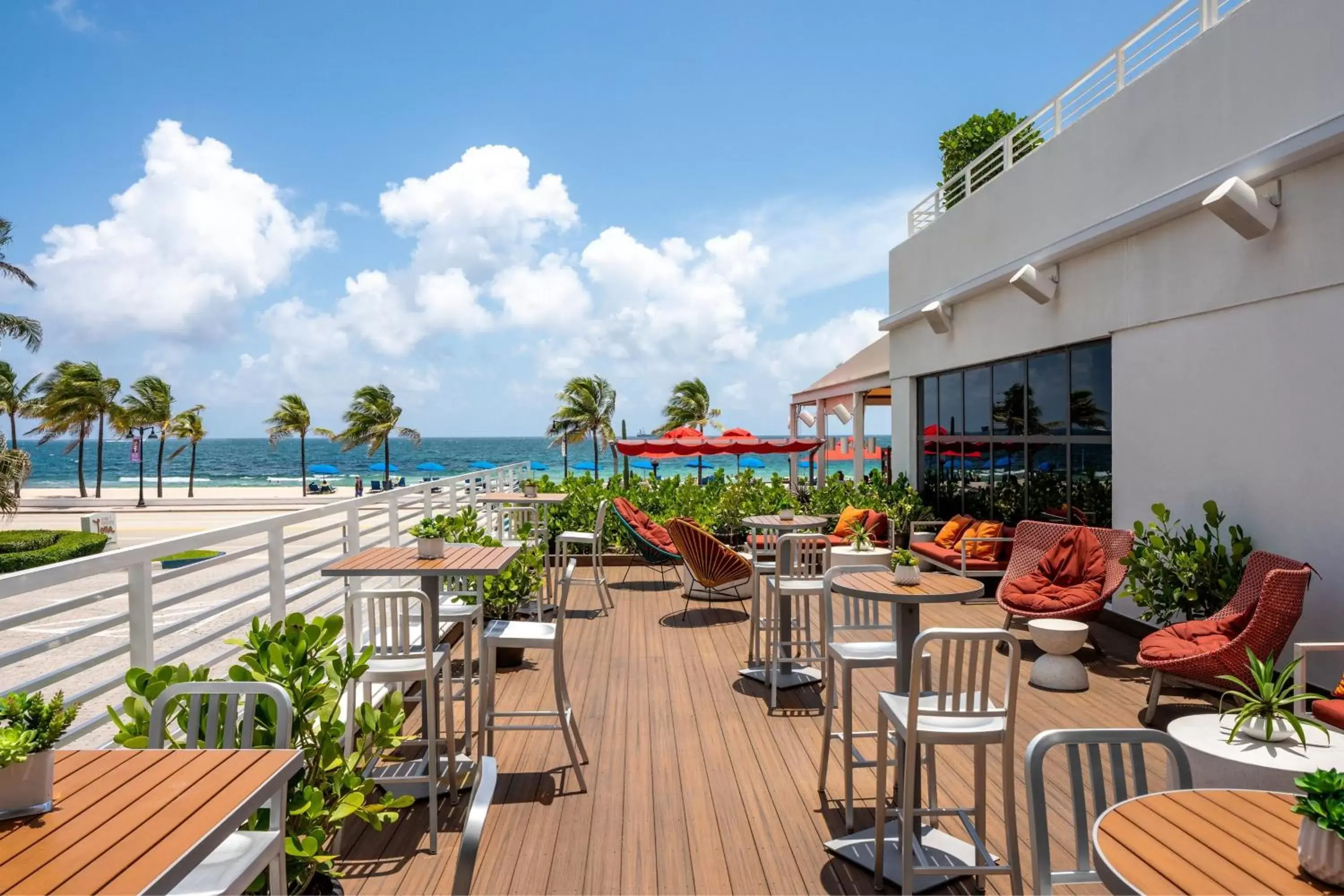 Meeting/conference room, Restaurant/Places to Eat in The Westin Fort Lauderdale Beach Resort