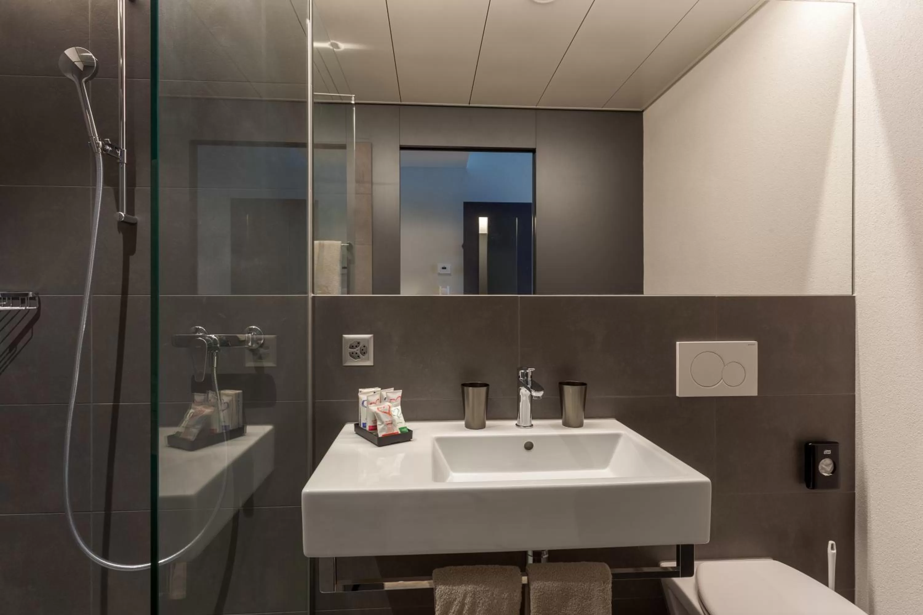 Shower in Centurion Swiss Quality Towerhotel Windisch