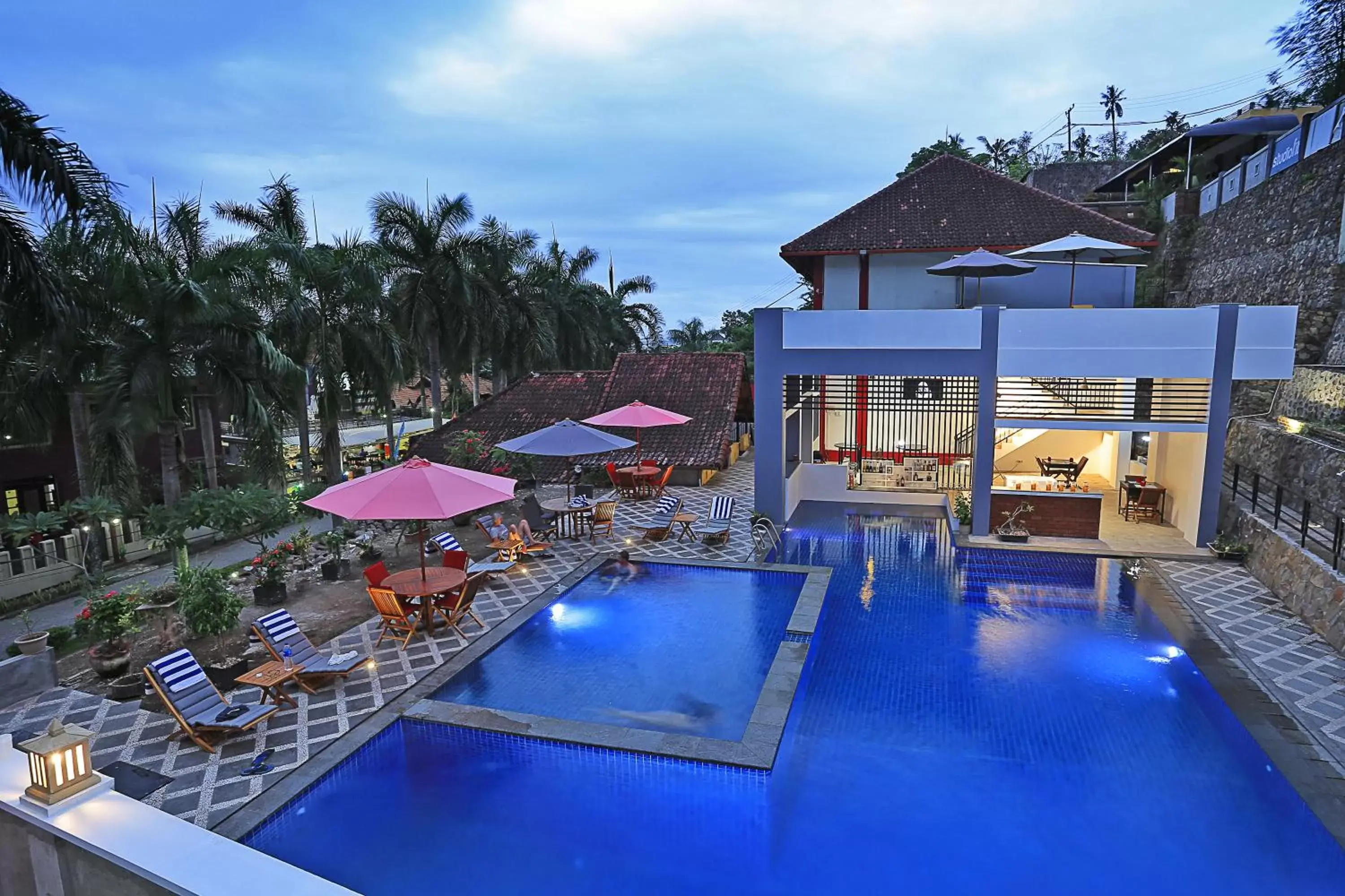 Swimming pool, Pool View in Jazz Senggigi Hotel