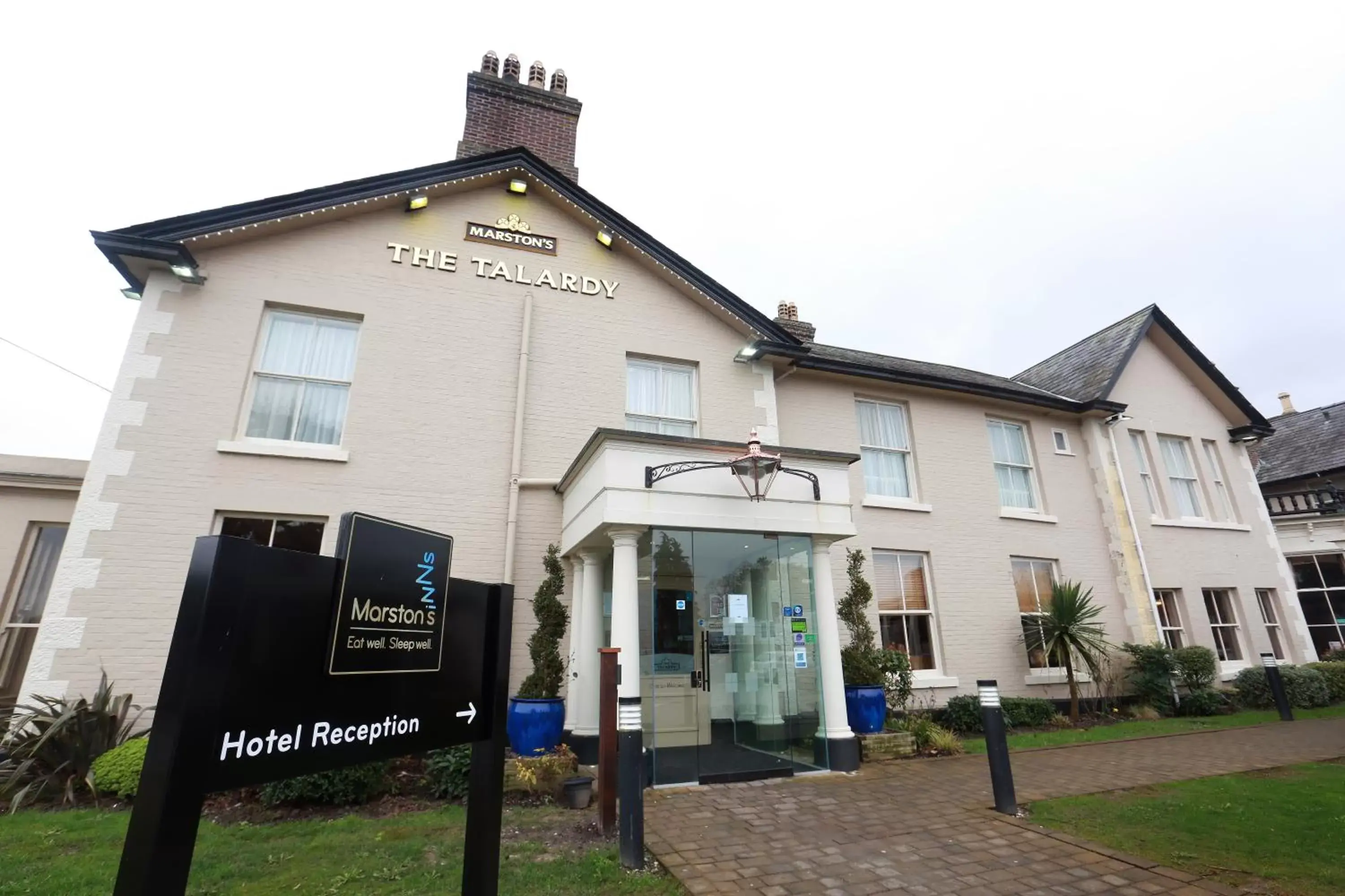 Facade/entrance, Property Building in Talardy, St Asaph by Marston’s Inns