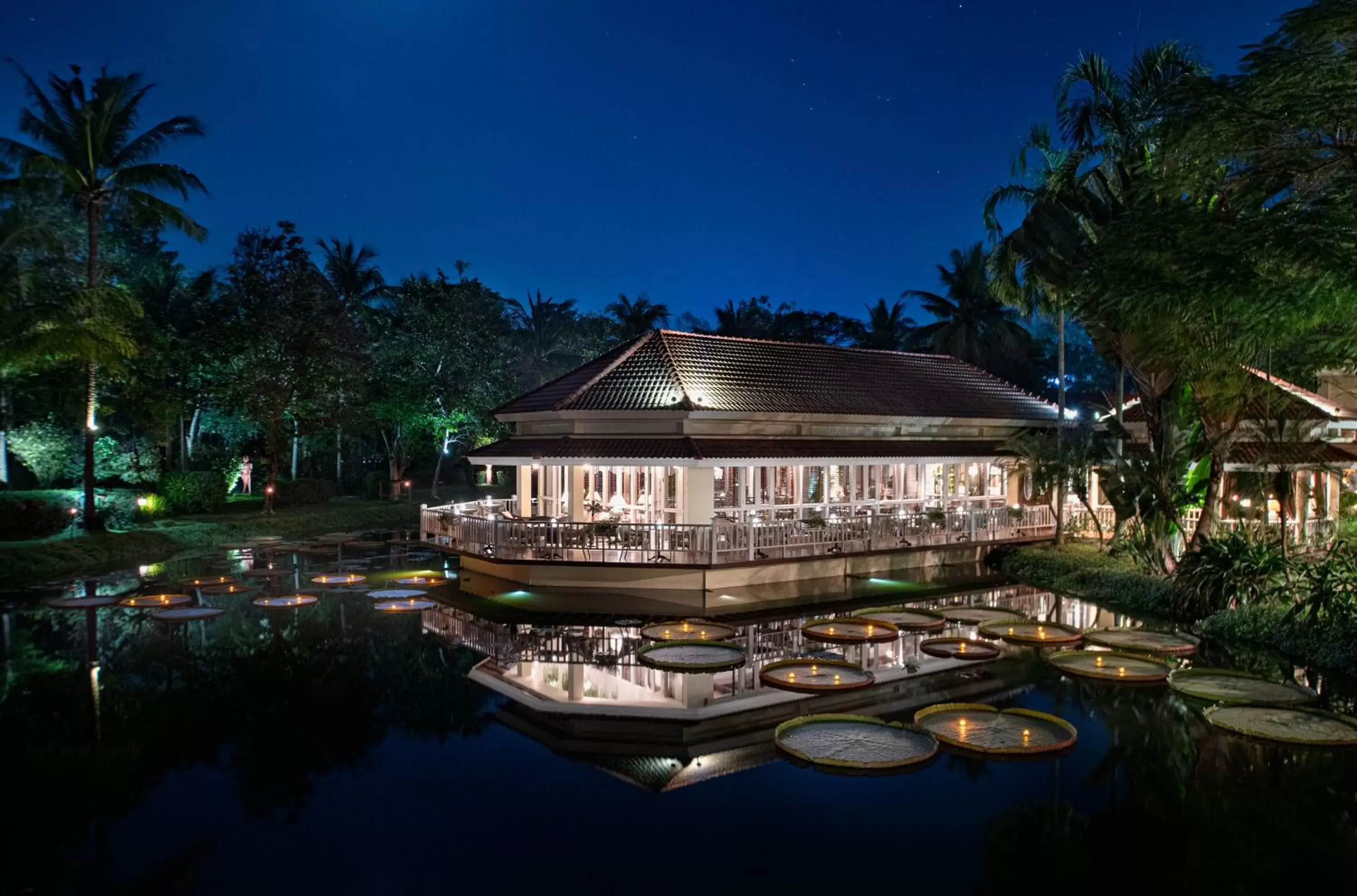 Restaurant/places to eat, Property Building in Sofitel Angkor Phokeethra Golf & Spa Resort