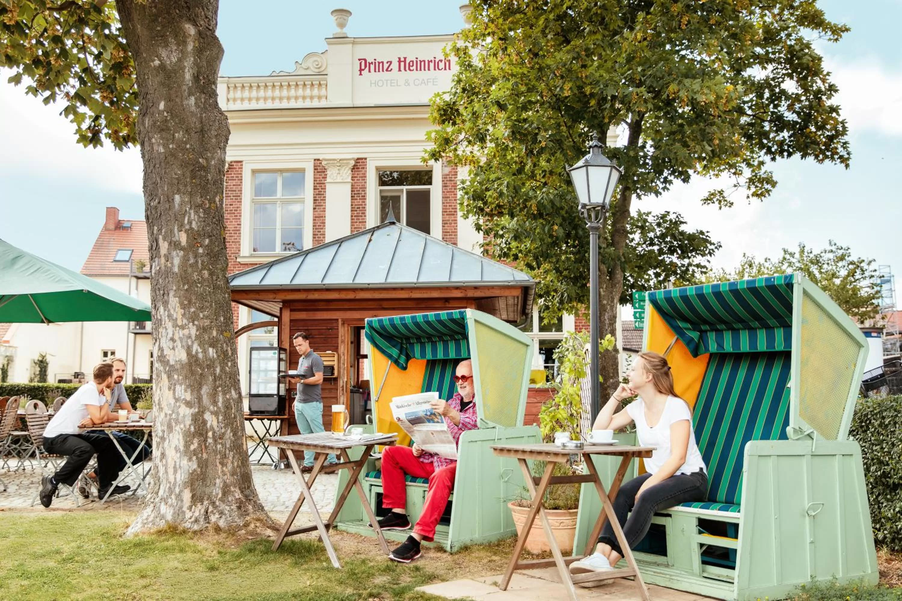 Facade/entrance in Hotel Prinz Heinrich