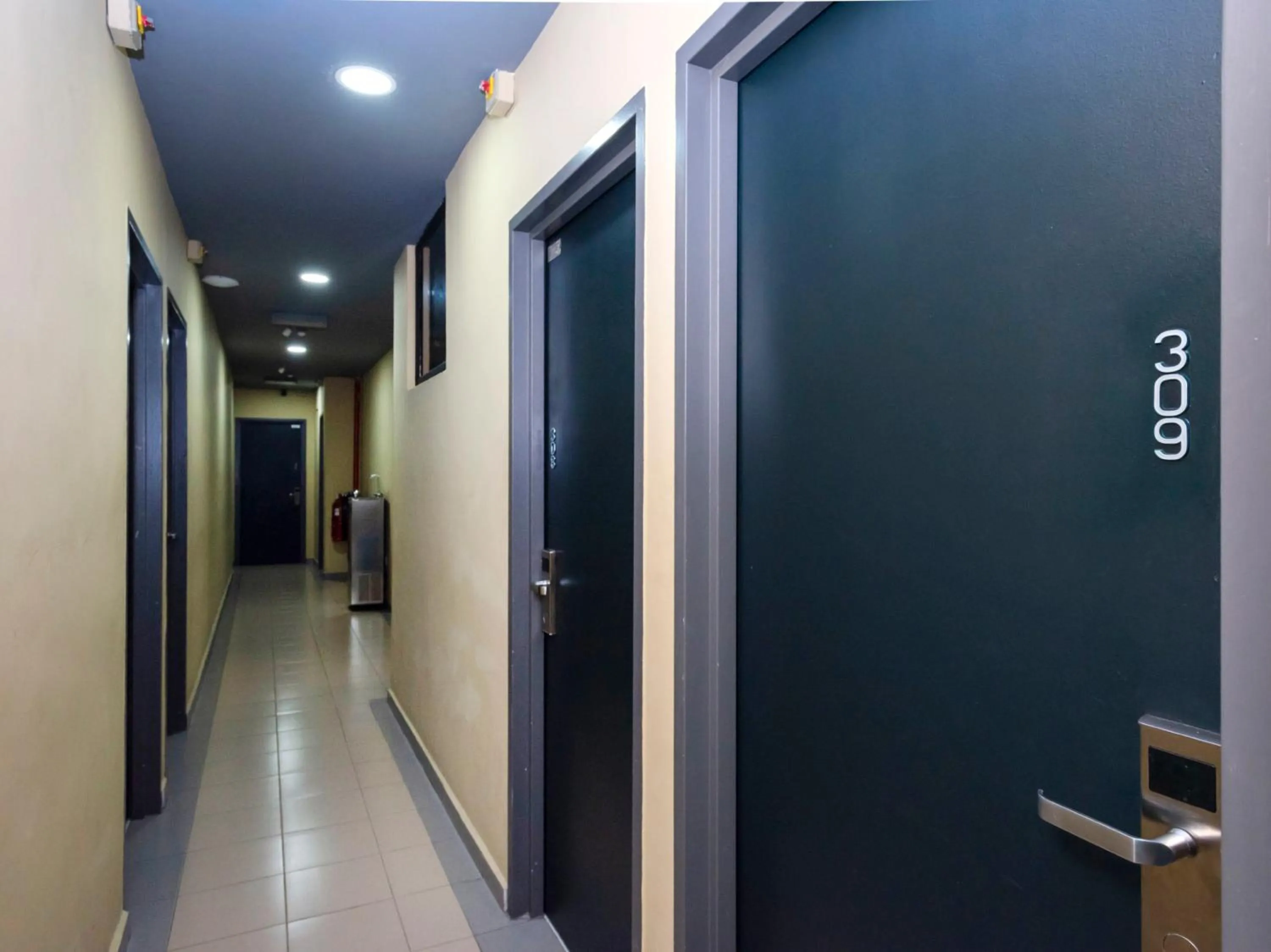 Lobby or reception in Super OYO 494 EG Hotel