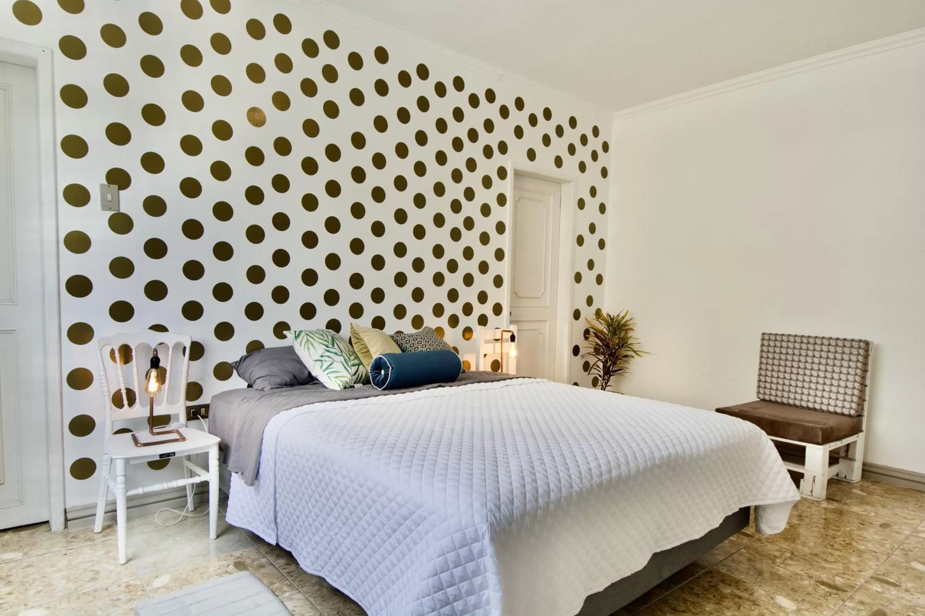 Bed in Pepe's House Guayaquil I Self Check-In MicroHotel