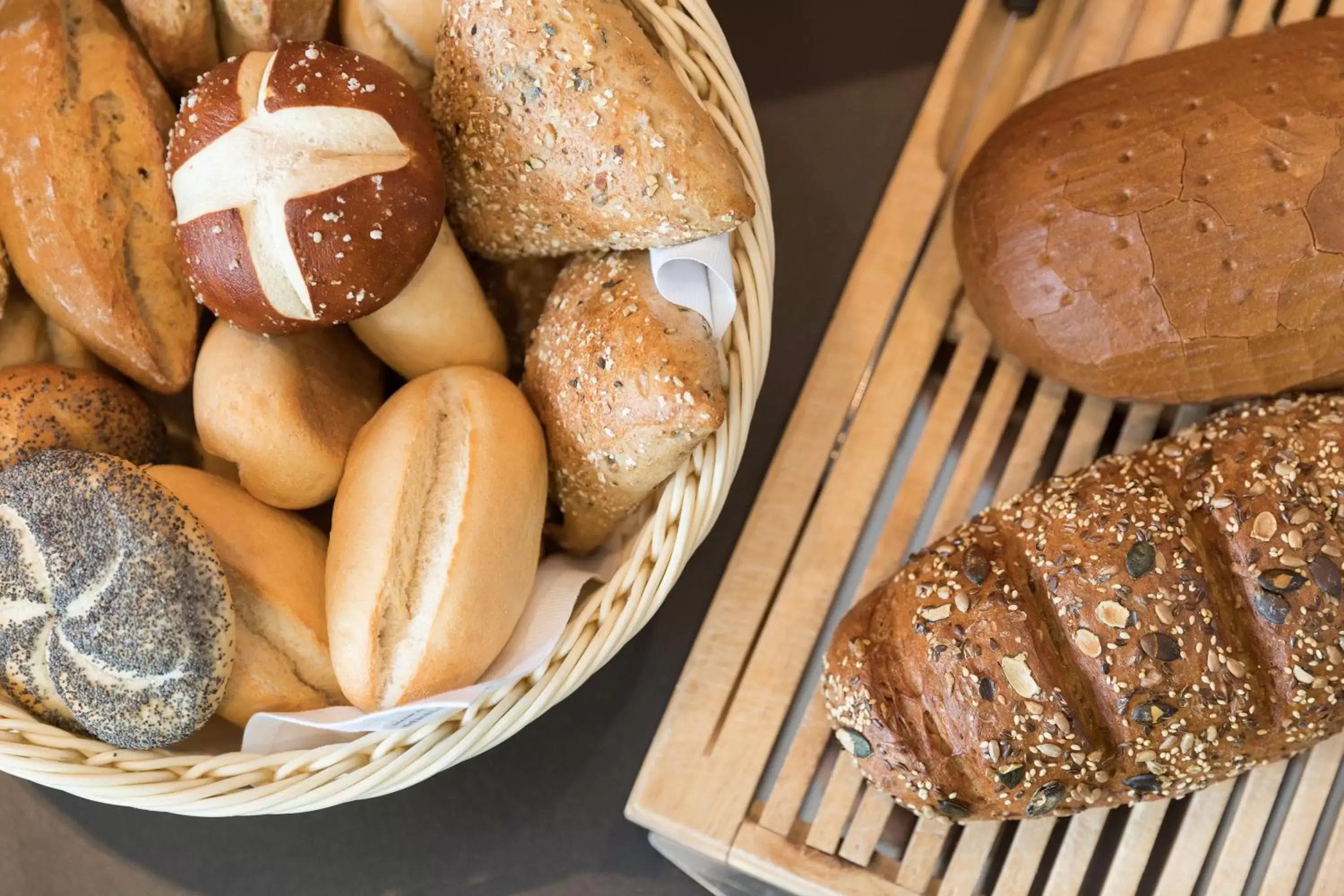 Buffet breakfast, Food in AMH Airport-Messe-Hotel Stuttgart