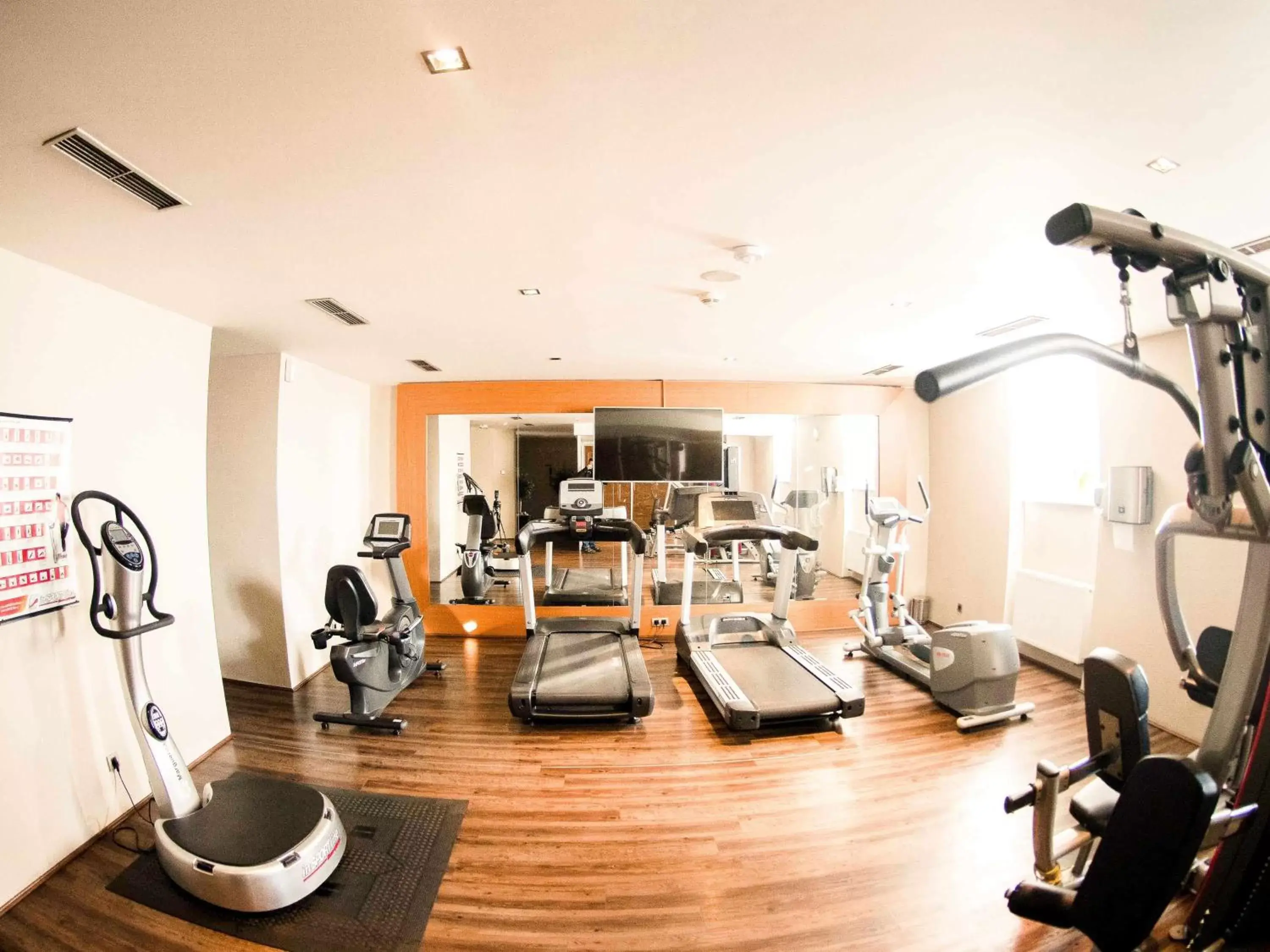 Fitness centre/facilities, Fitness Center/Facilities in Mercure Ostrava Center