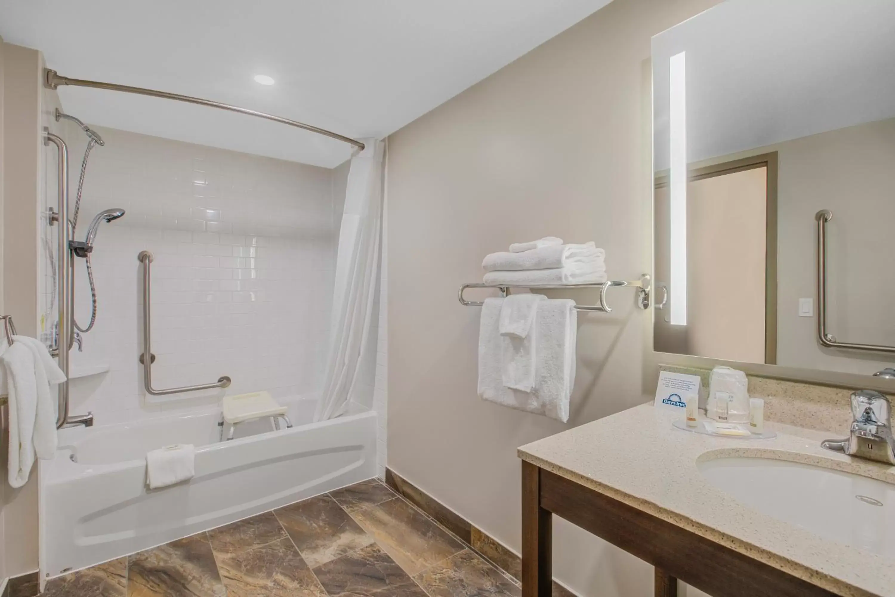 Bathroom in Days Inn & Suites by Wyndham Lindsay