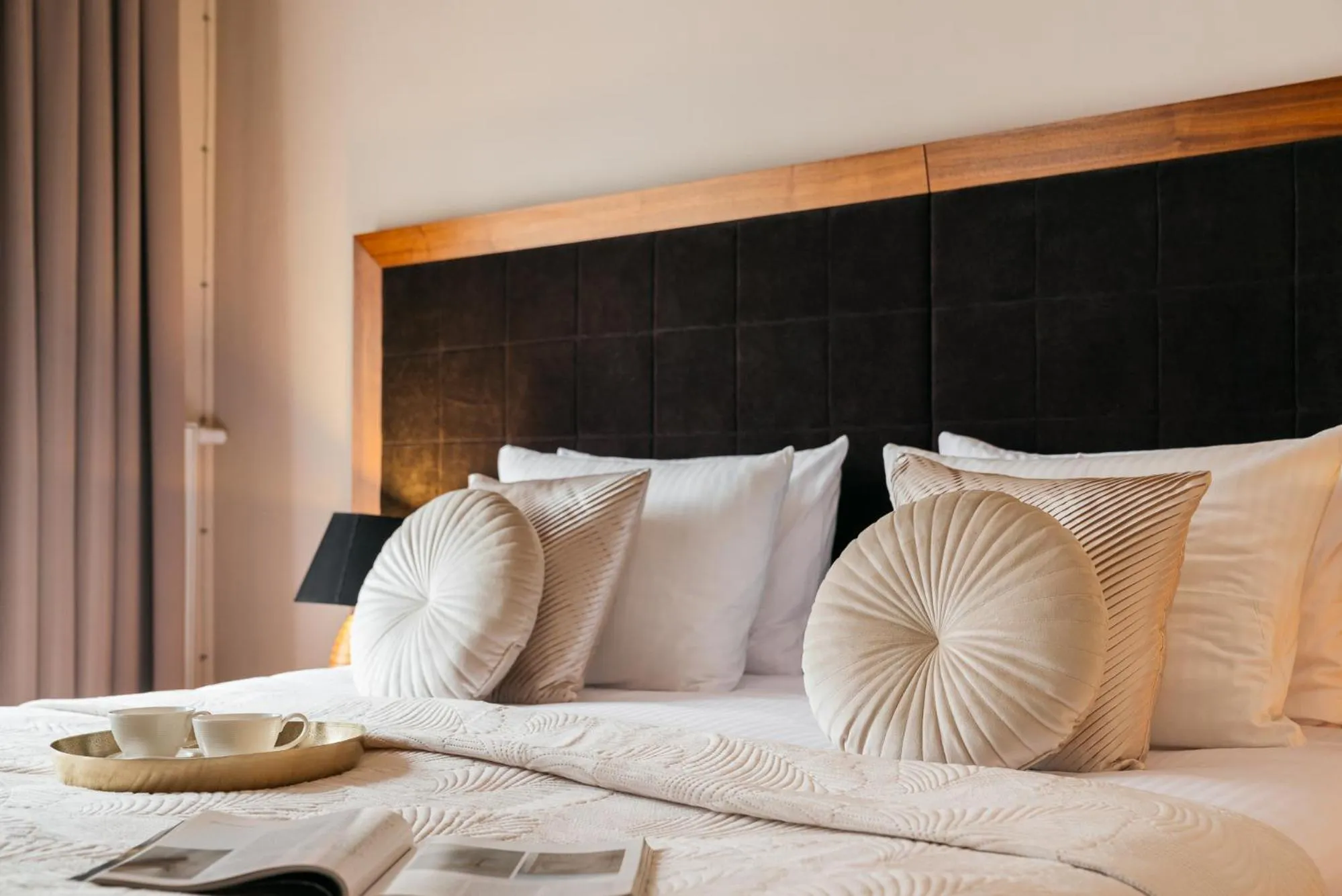 Bed in Topolowa Residence - LoftAffair Collection