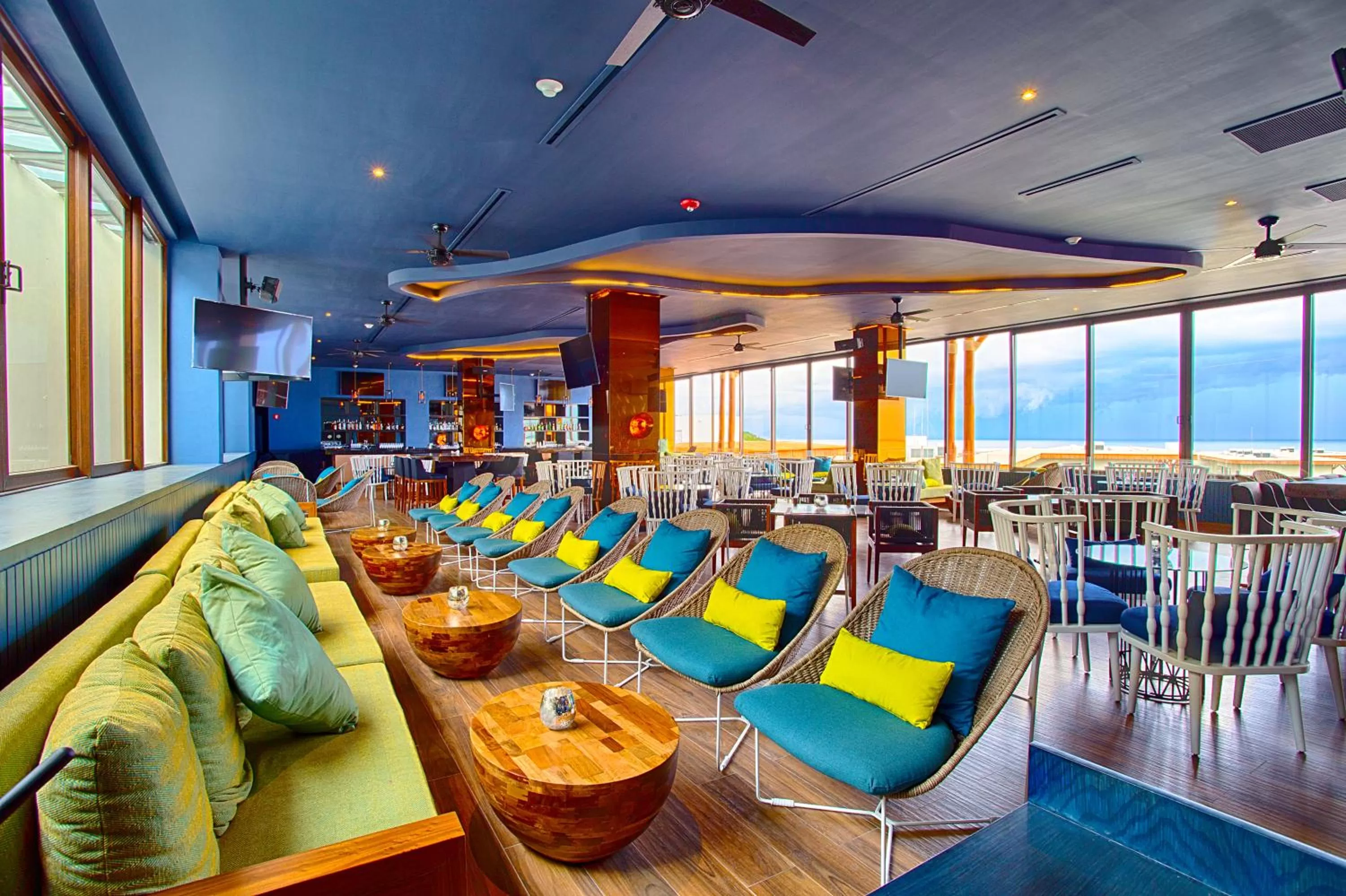 Lounge or bar in Armony Marival Resort & Spa Punta de Mita - MGallery collection