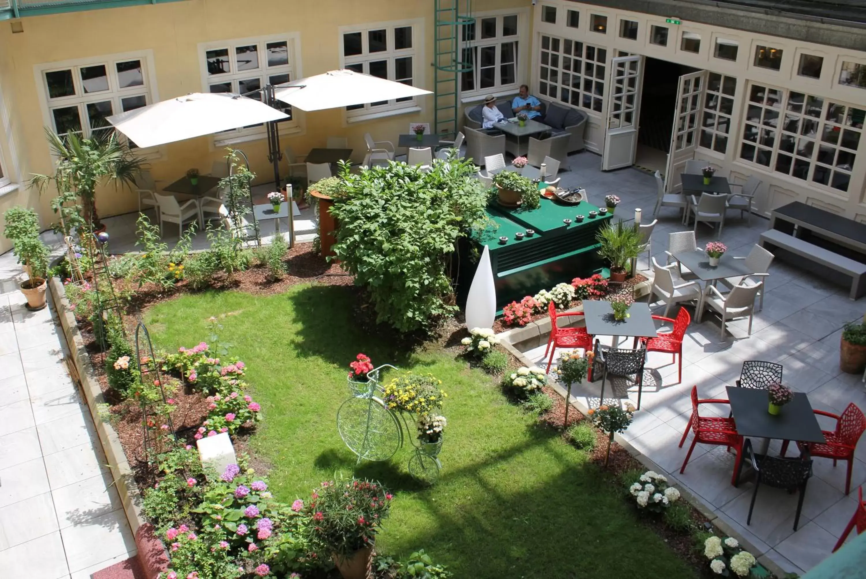 Patio in Hotel Josefshof am Rathaus