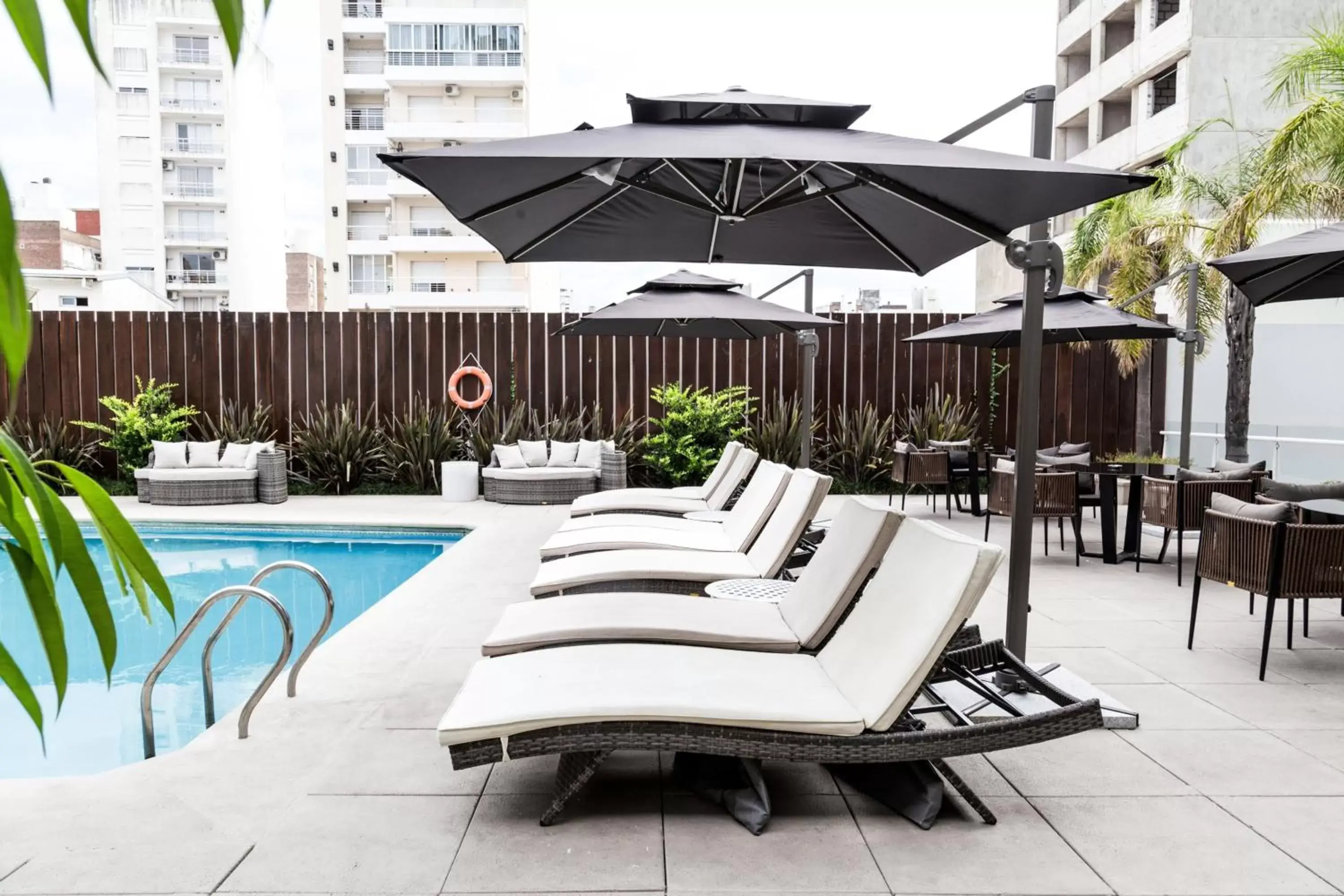 Swimming Pool in Holiday Inn Rosario, an IHG Hotel