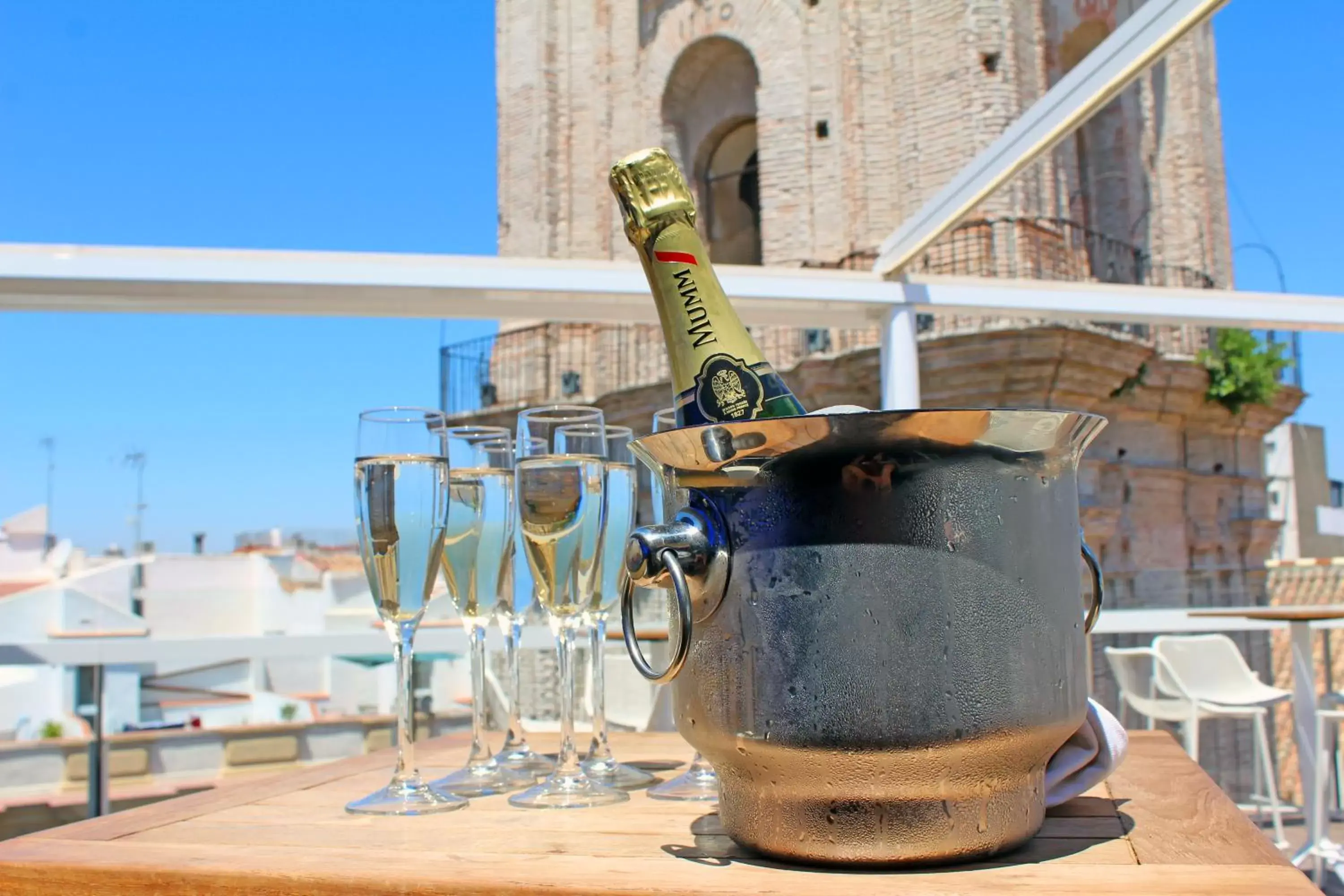 Balcony/Terrace, Drinks in Málaga Premium Hotel
