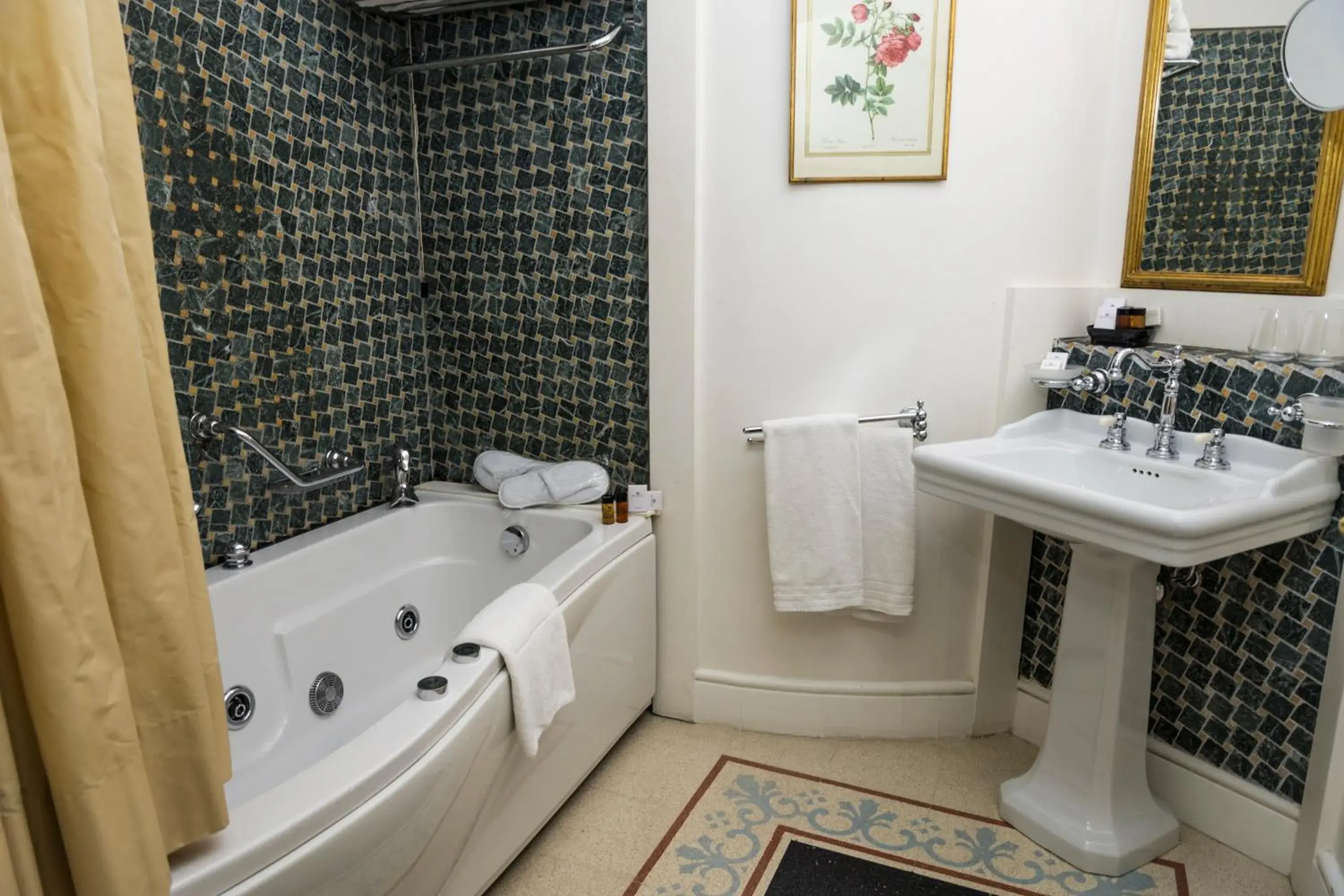 Bathroom in Hotel Terranobile Metaresort