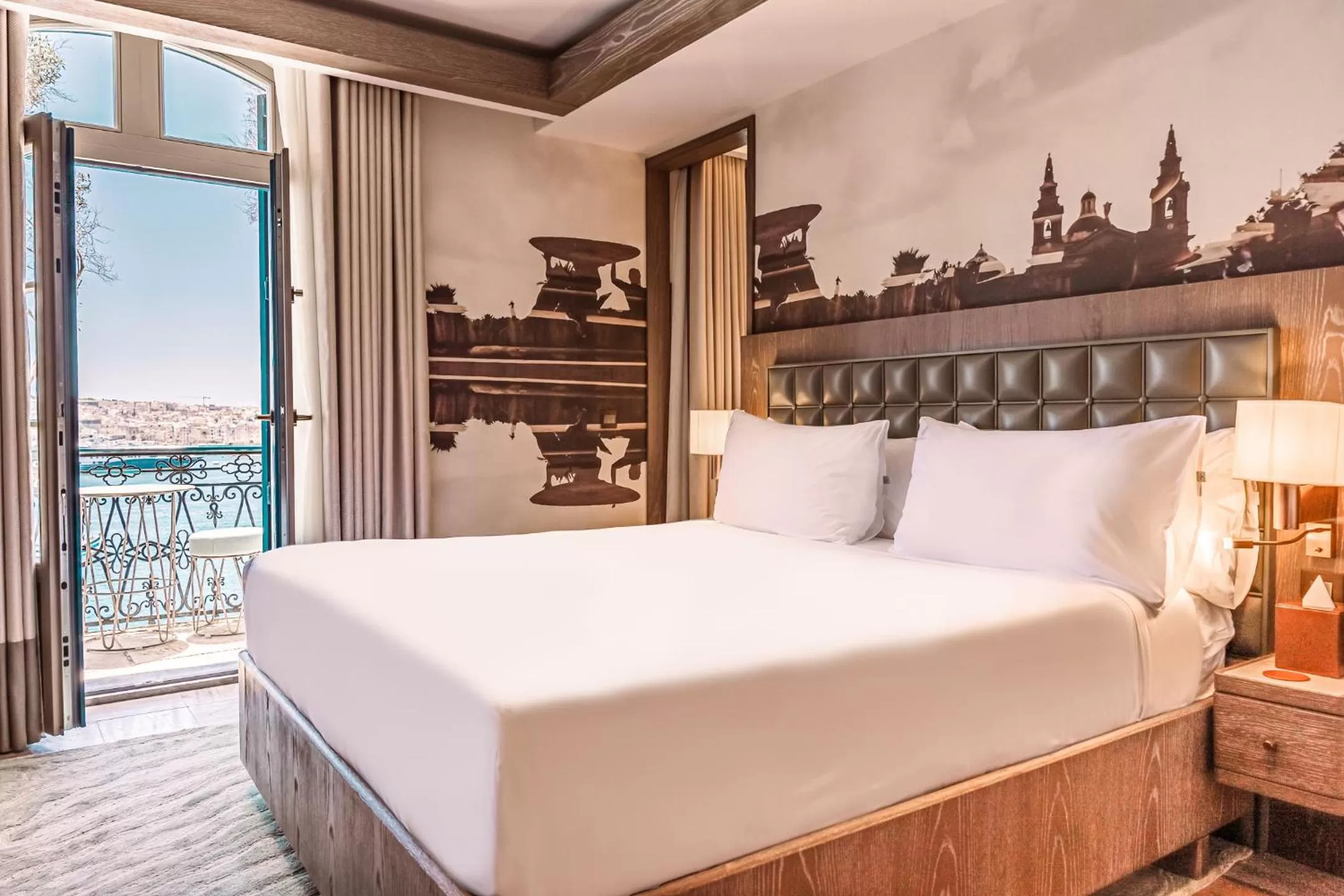 Bedroom, Bed in Iniala Harbour House