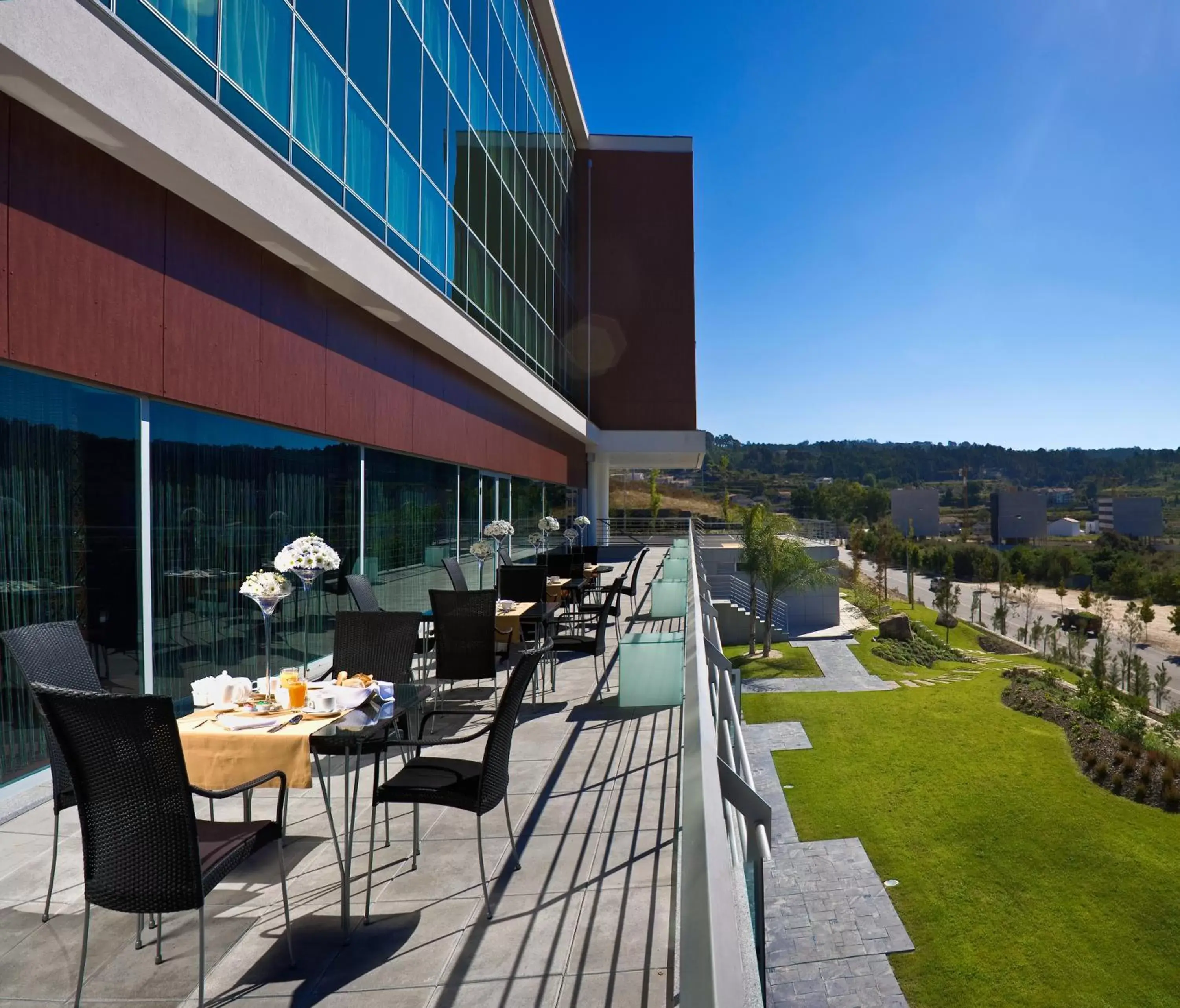 Solarium, Restaurant/Places to Eat in Penafiel Park Hotel & Spa