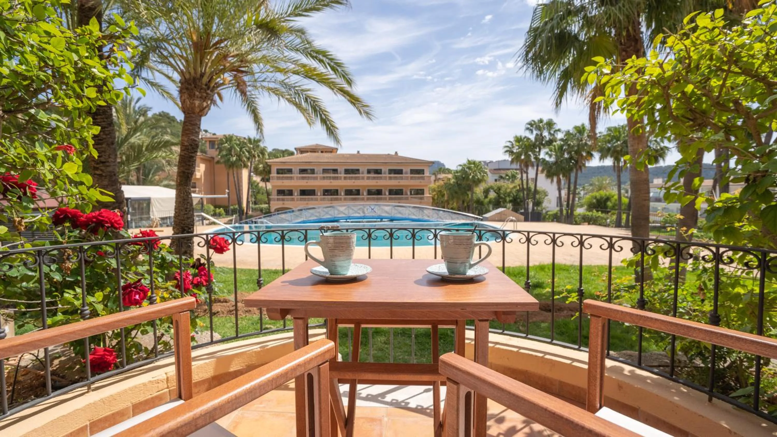 Balcony/Terrace in Mon Port Hotel & Spa