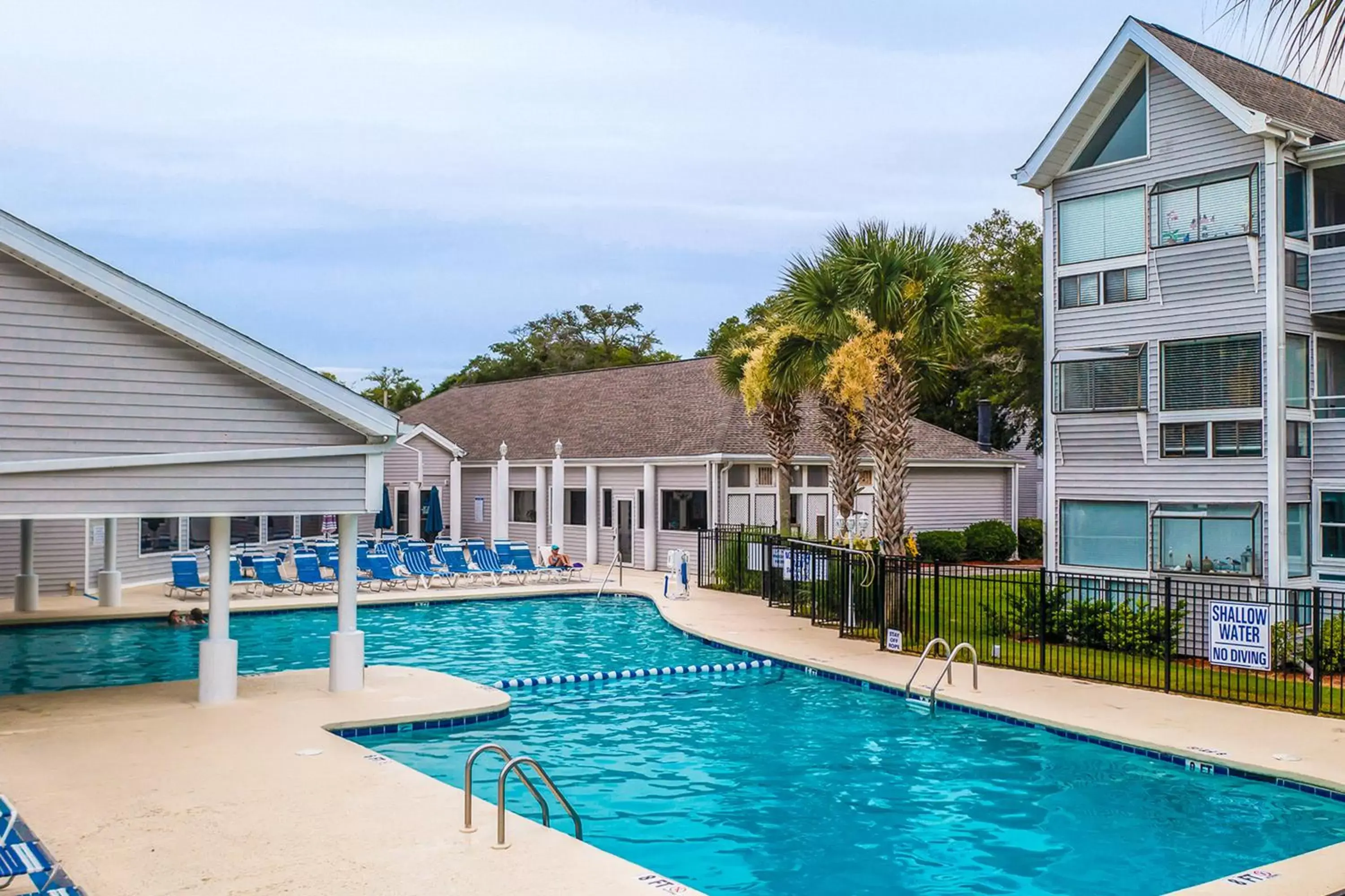 Swimming Pool in Arcadian Dunes 26-507