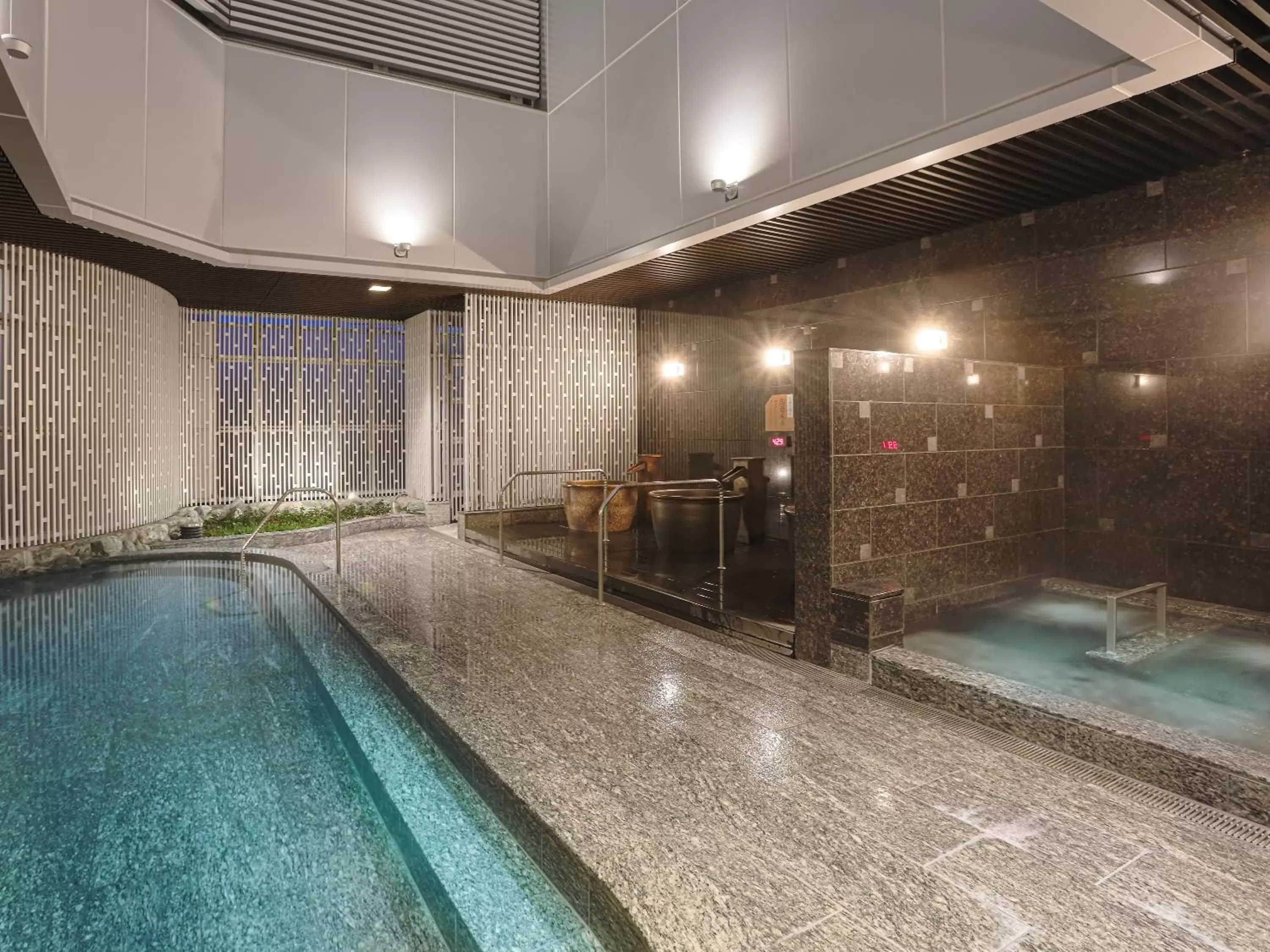 Open Air Bath, Swimming Pool in APA Hotel & Resort Yokohama Bay Tower
