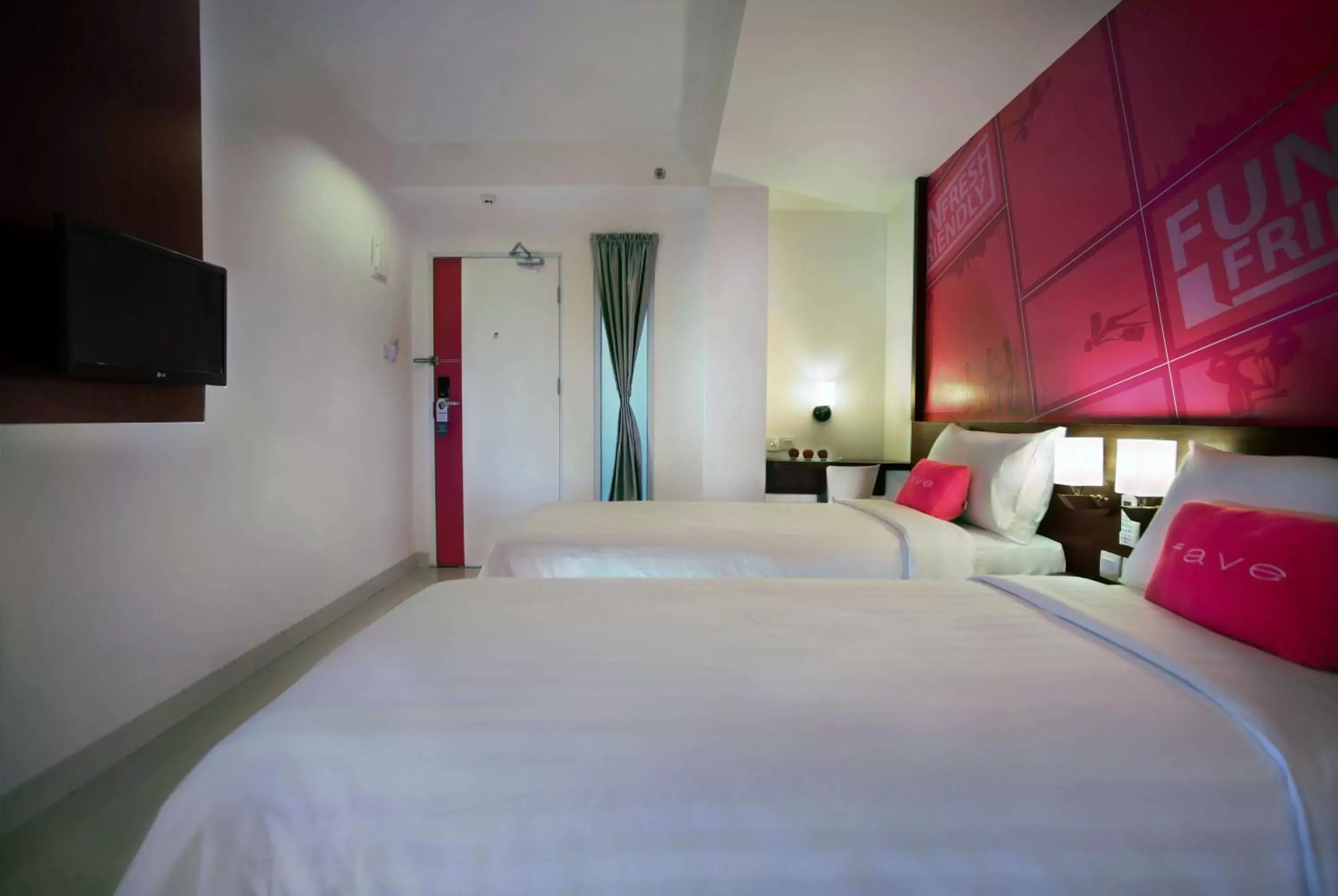 Bed in favehotel Kelapa Gading