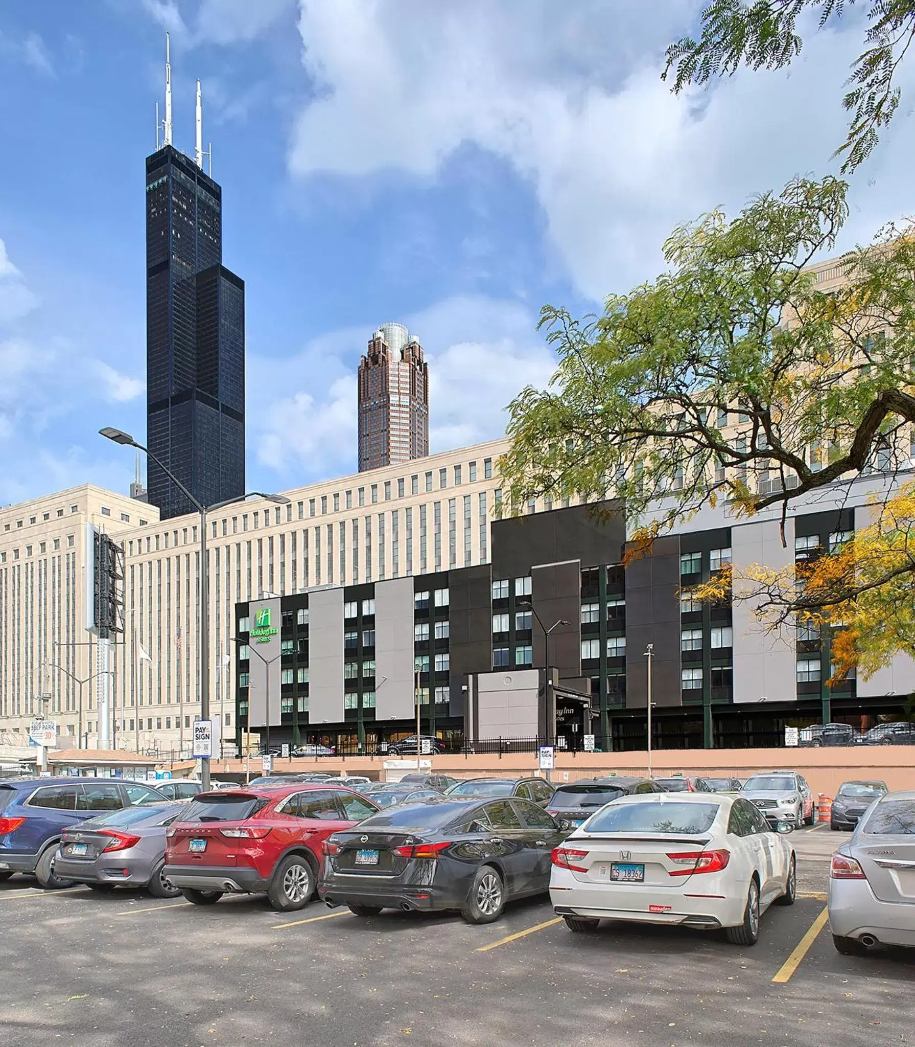 Other, Property Building in Holiday Inn Hotel & Suites Chicago - Downtown, an IHG Hotel