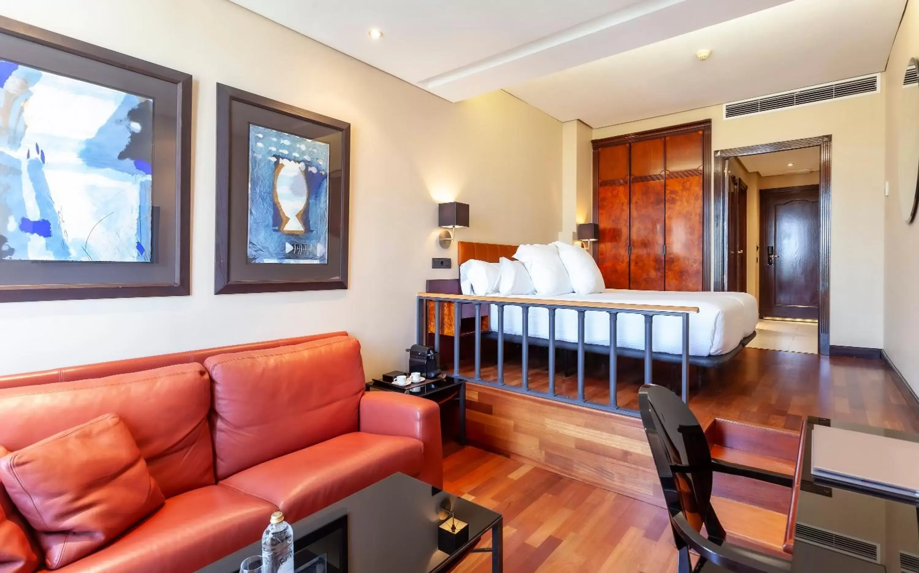 Bedroom in Hotel Villa Real, a member of Preferred Hotels & Resorts