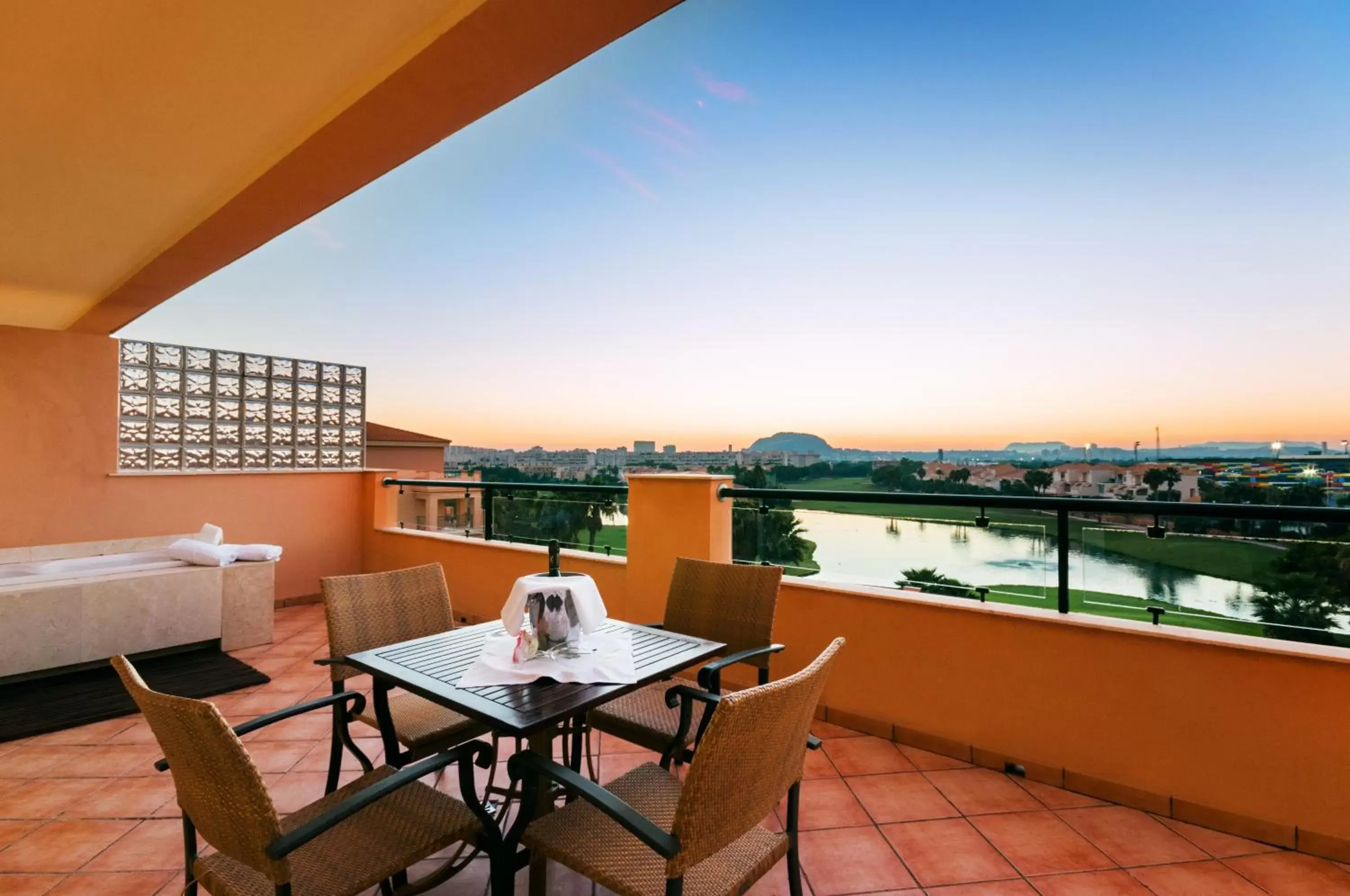 Lake view, Balcony/Terrace in Hotel Alicante Golf