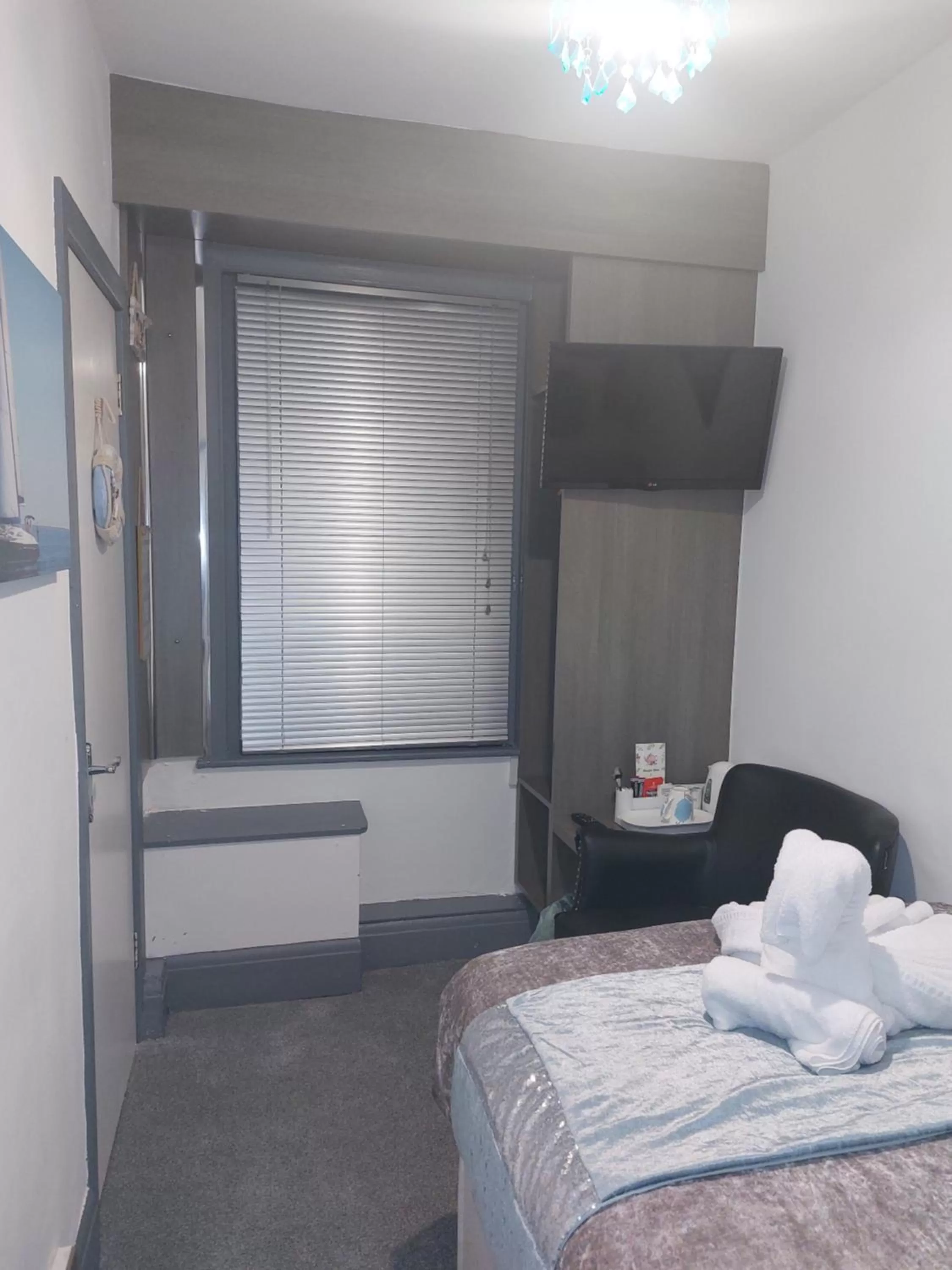 Bed in Kings Boutique Hotel