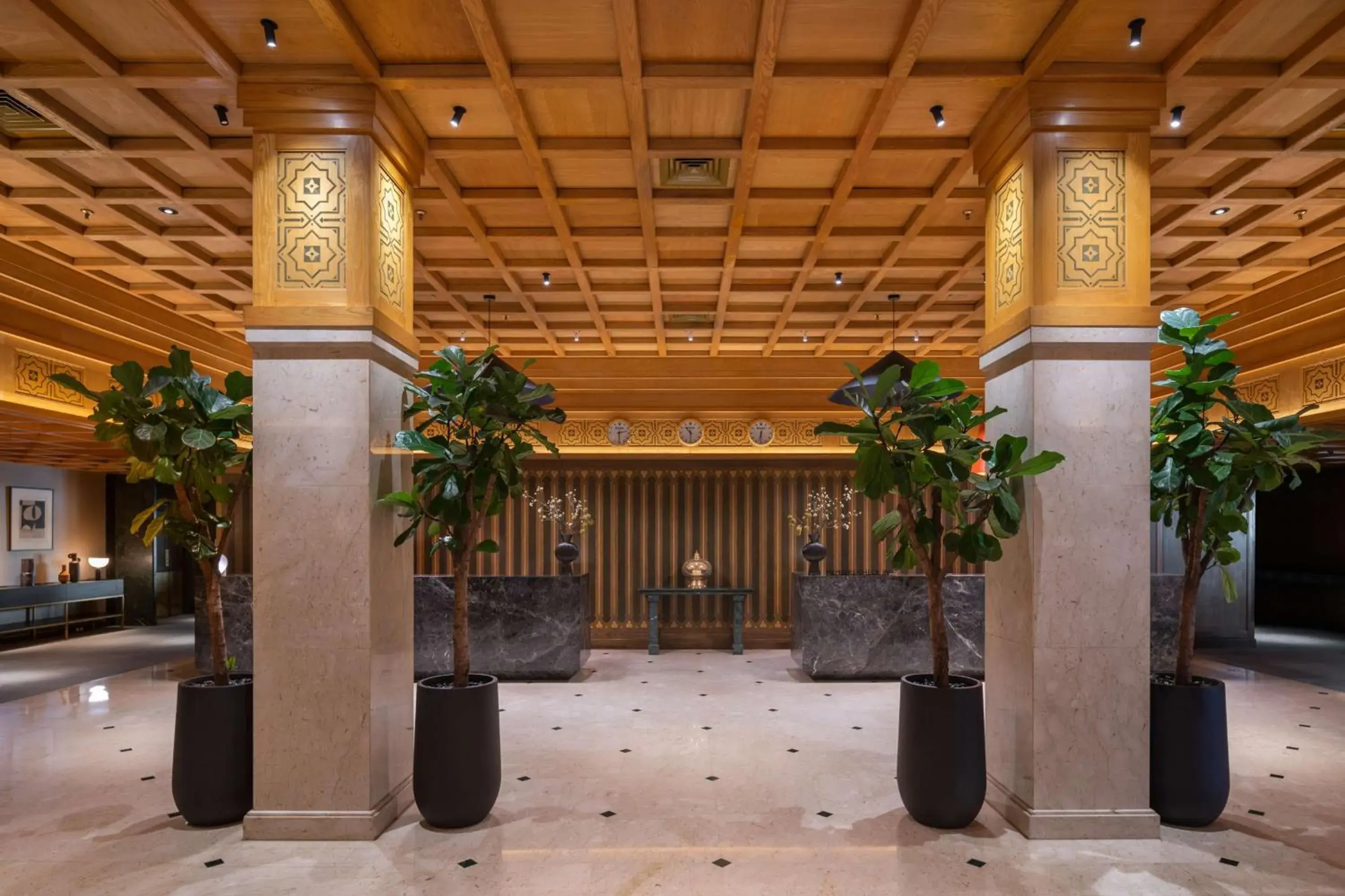 Lobby or reception in Radisson Blu Hotel, Dubai Deira Creek