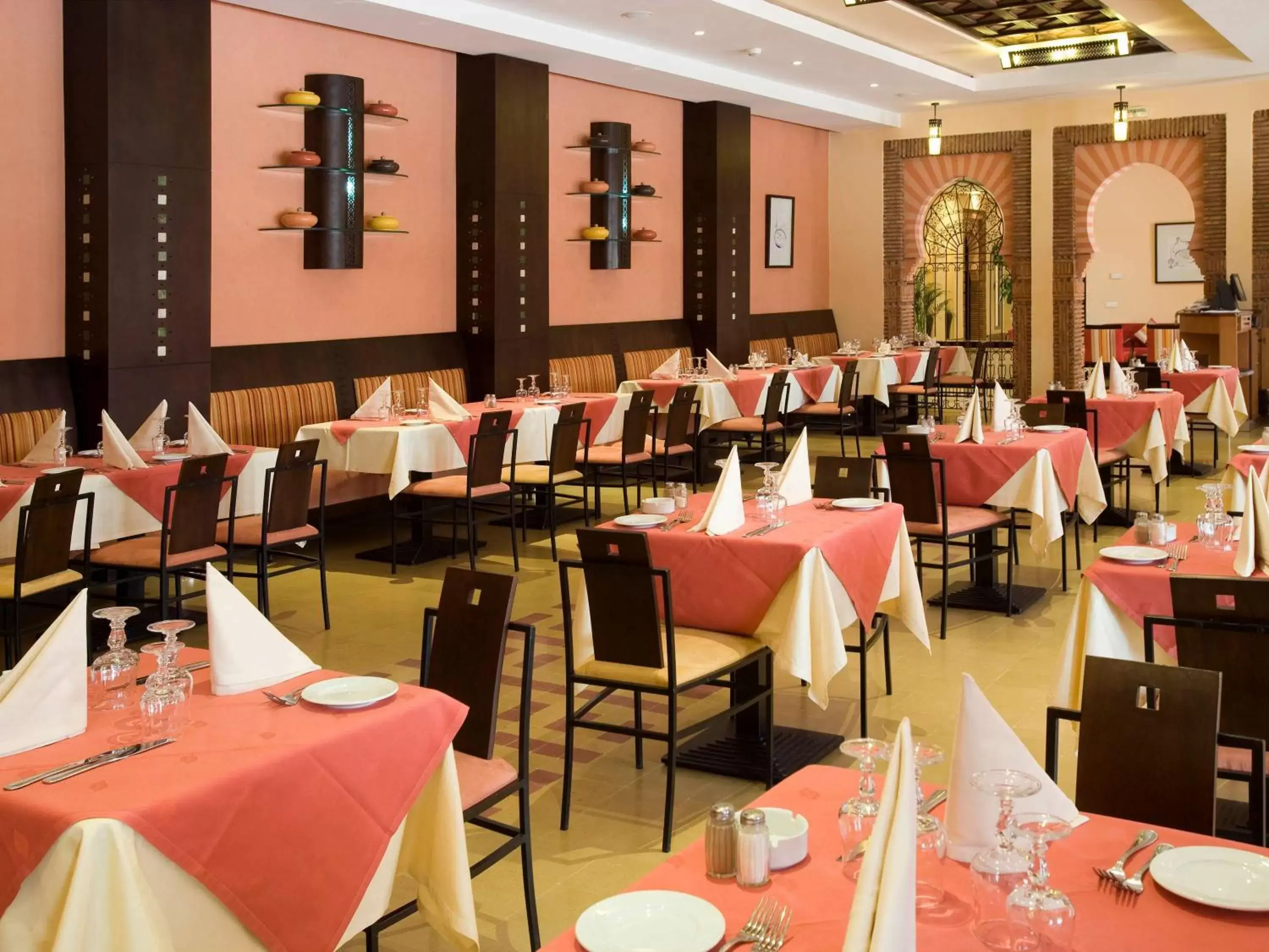 Restaurant/Places to Eat in Ibis Marrakech Palmeraie