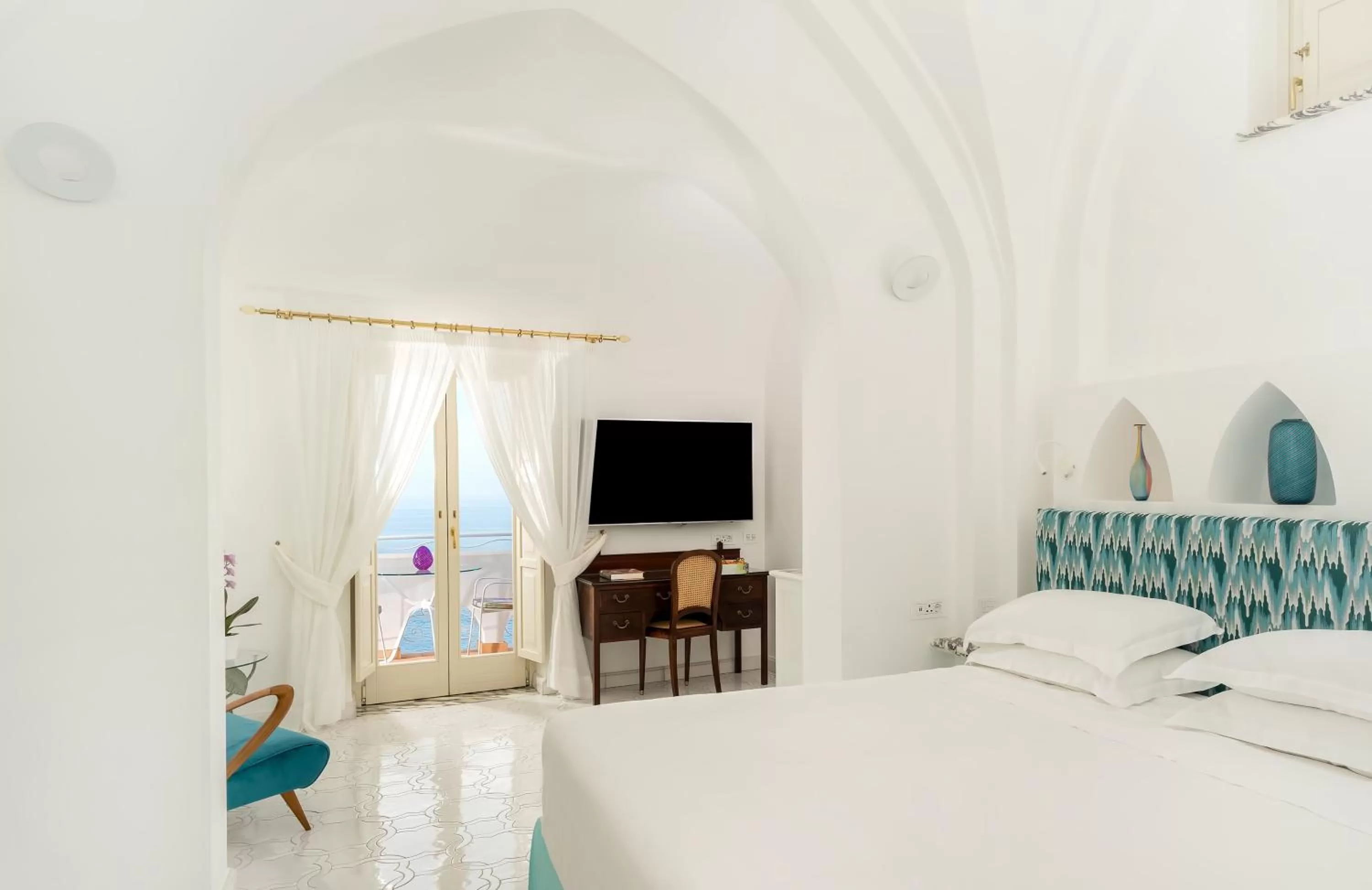 Bed in Hotel Santa Caterina