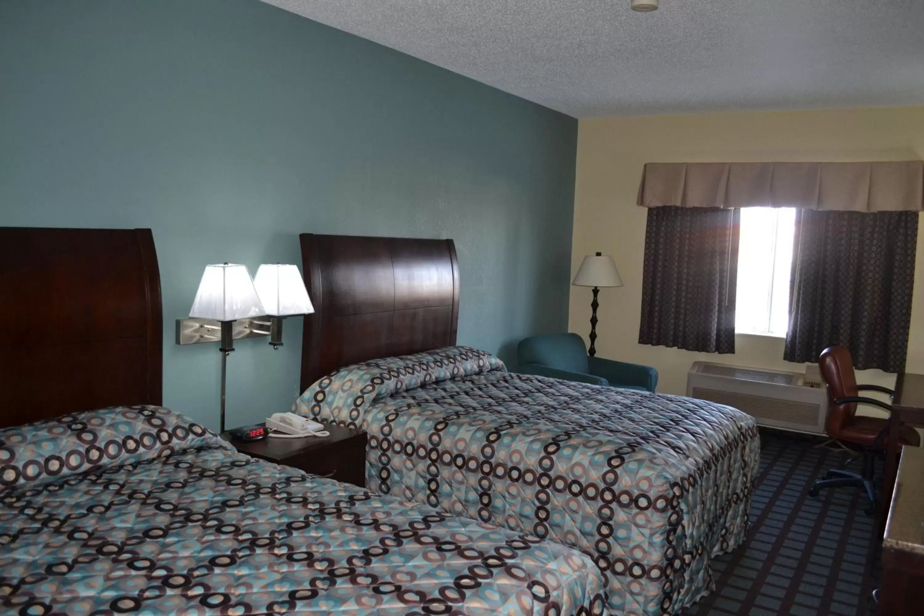 Photo of the whole room, Bed in BridgePointe Advantage by BPhotels
