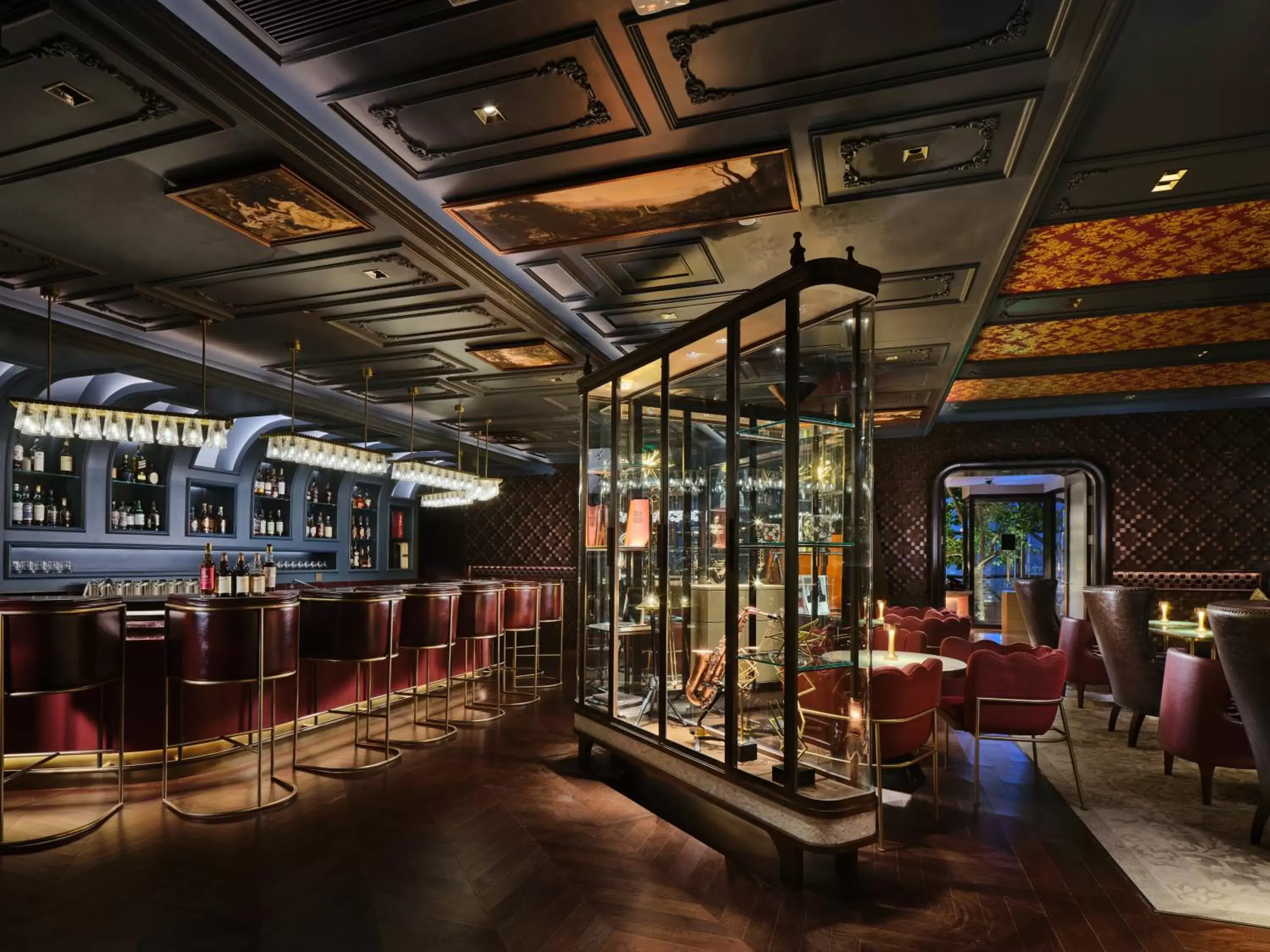 Lounge or bar, Lounge/Bar in InterContinental Chongqing Raffles City, an IHG Hotel