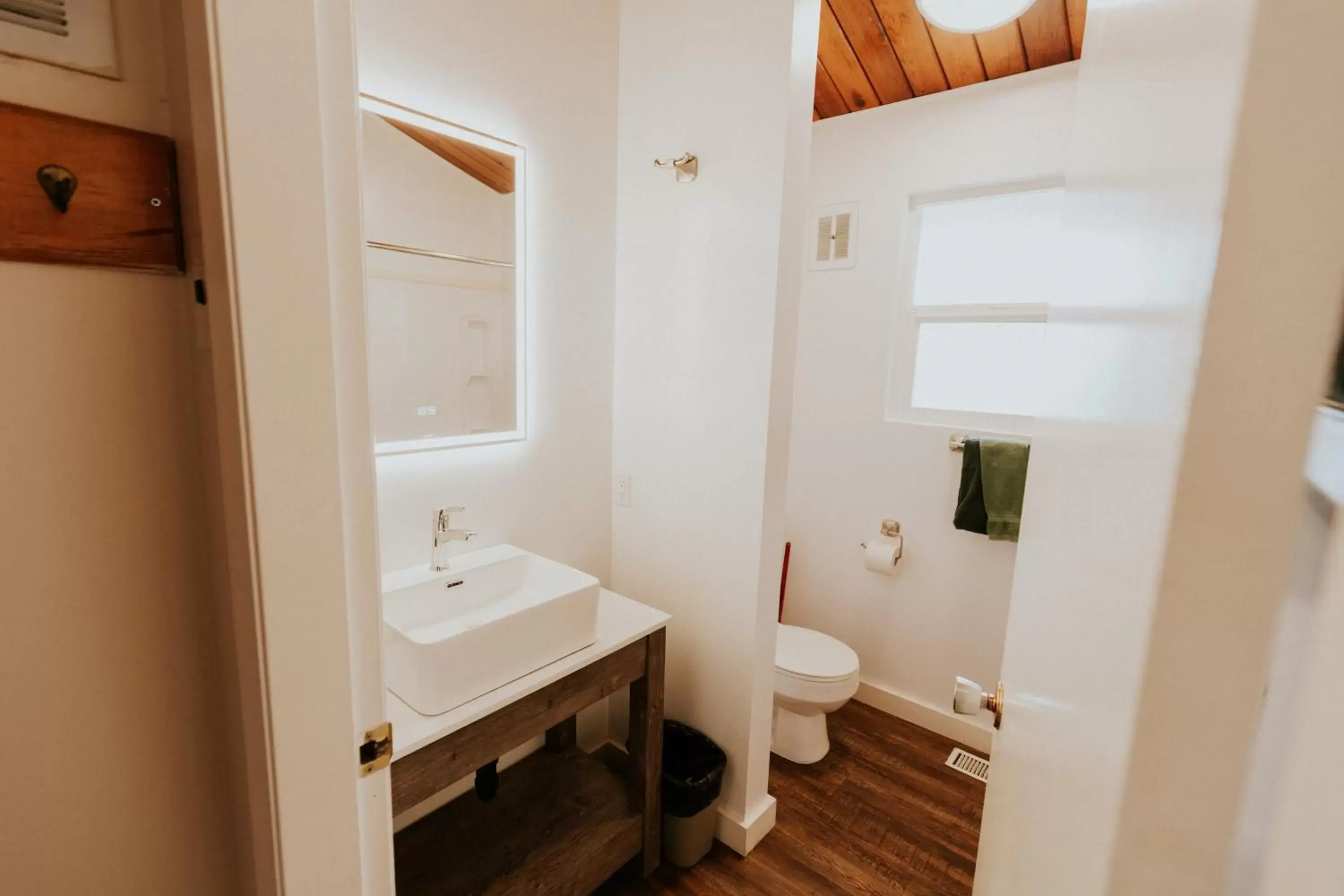 Bathroom in Manning Park Resort