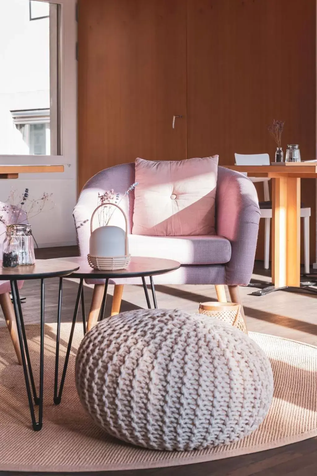 Lounge or bar, Seating Area in la belle vue Boutique Hotel & Café