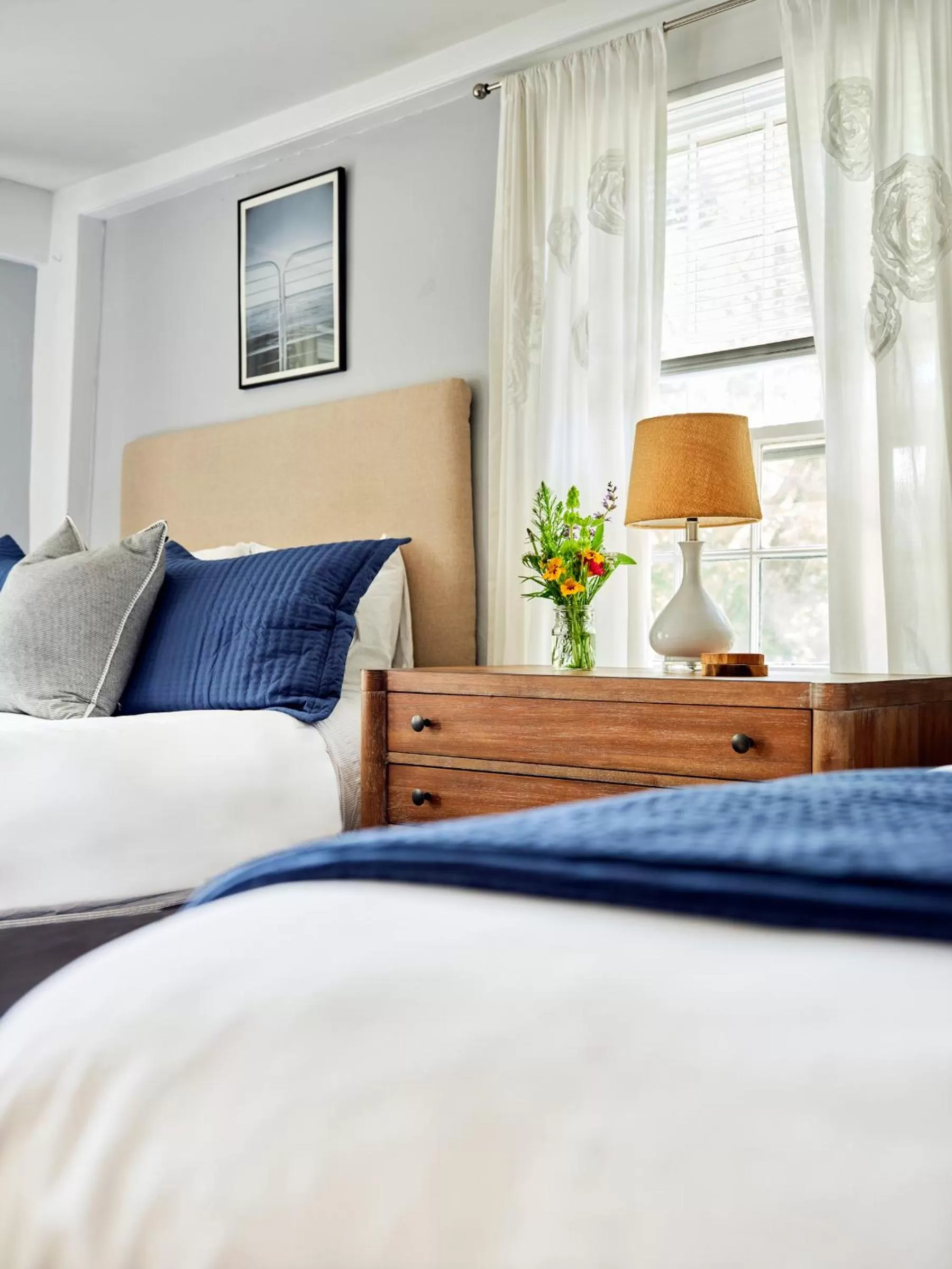 Bed in Cedar Hill Farm B & B