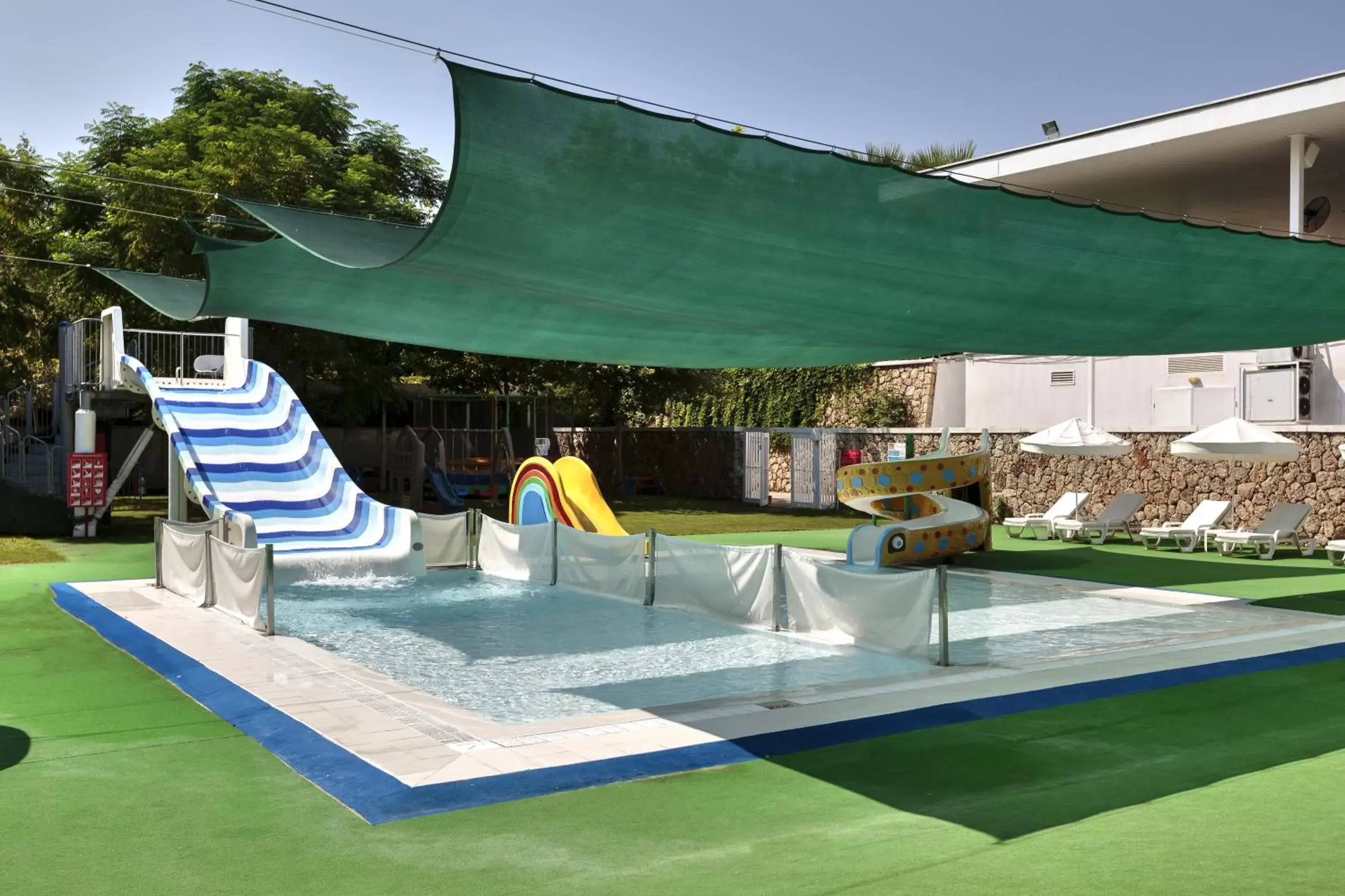 Children play ground, Swimming Pool in Hotel SU & Aqualand