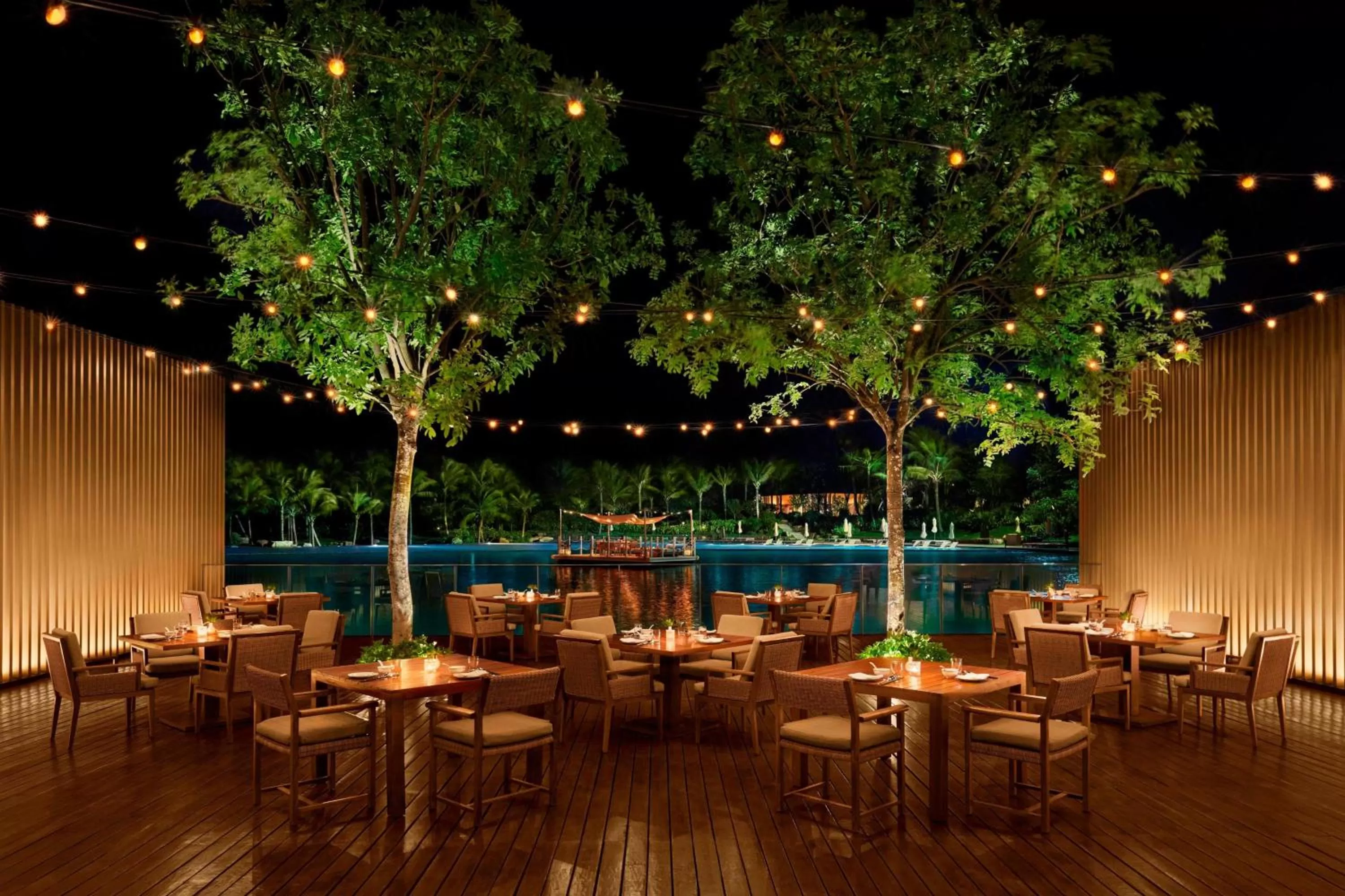 Restaurant/Places to Eat in The Sanya EDITION