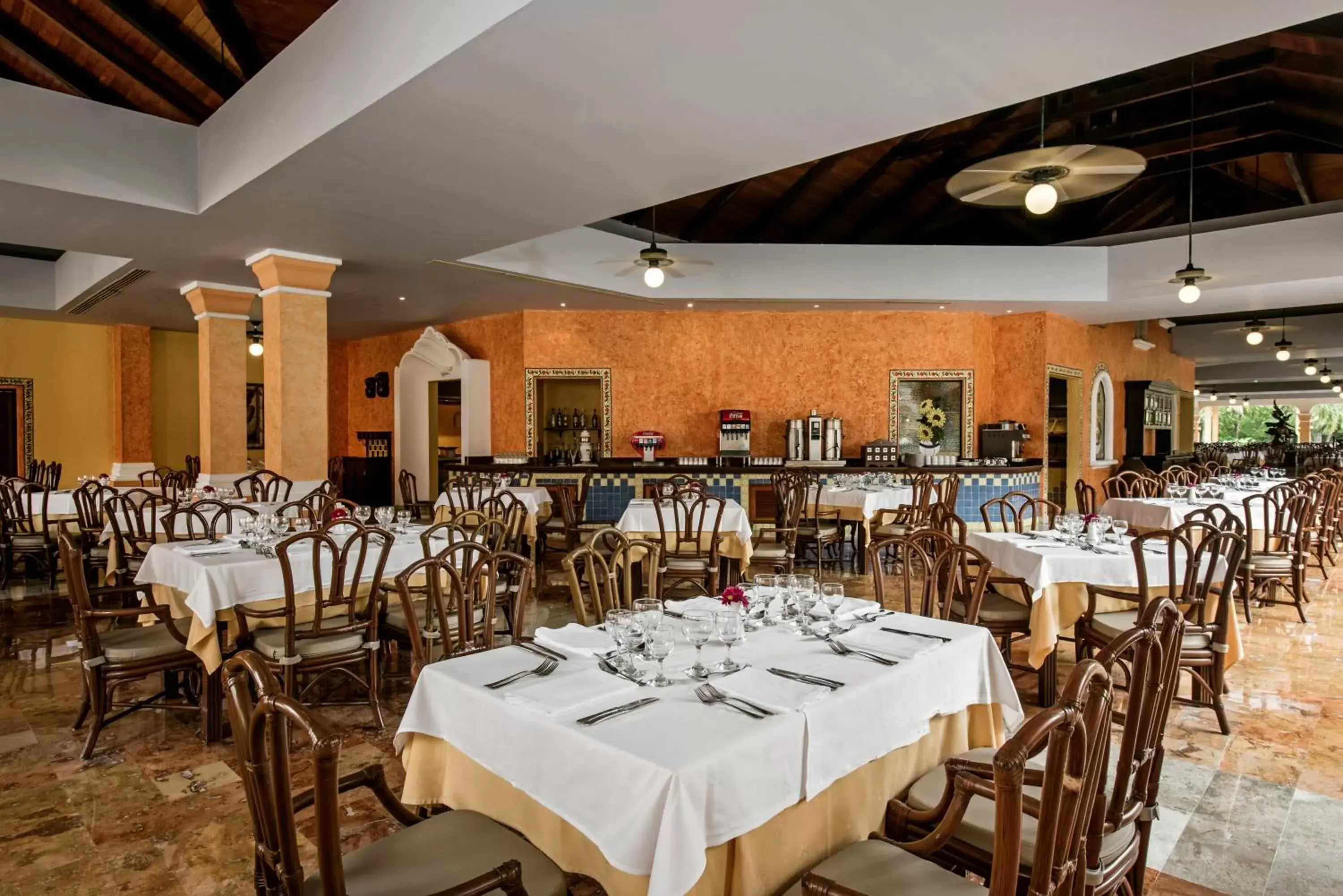 Restaurant/Places to Eat in Iberostar Paraíso del Mar