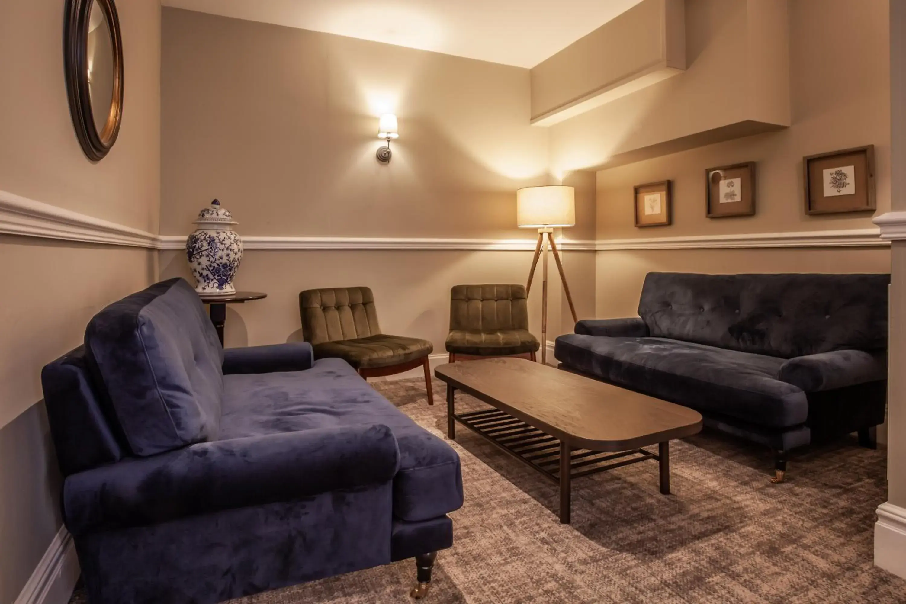 Lounge or bar, Seating Area in The Dower House Hotel