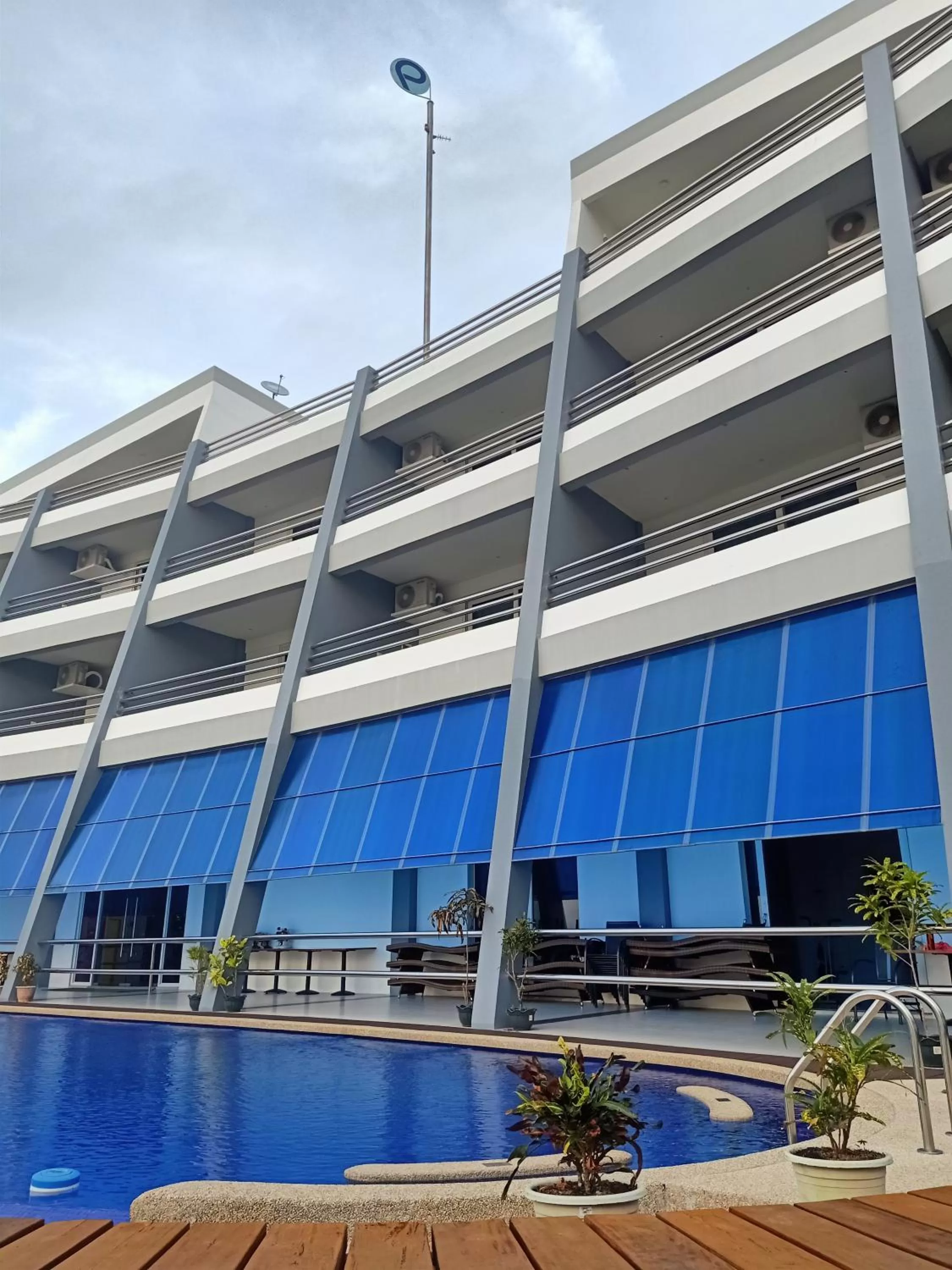 Property building in Panglao Sea Resort - Tangnan
