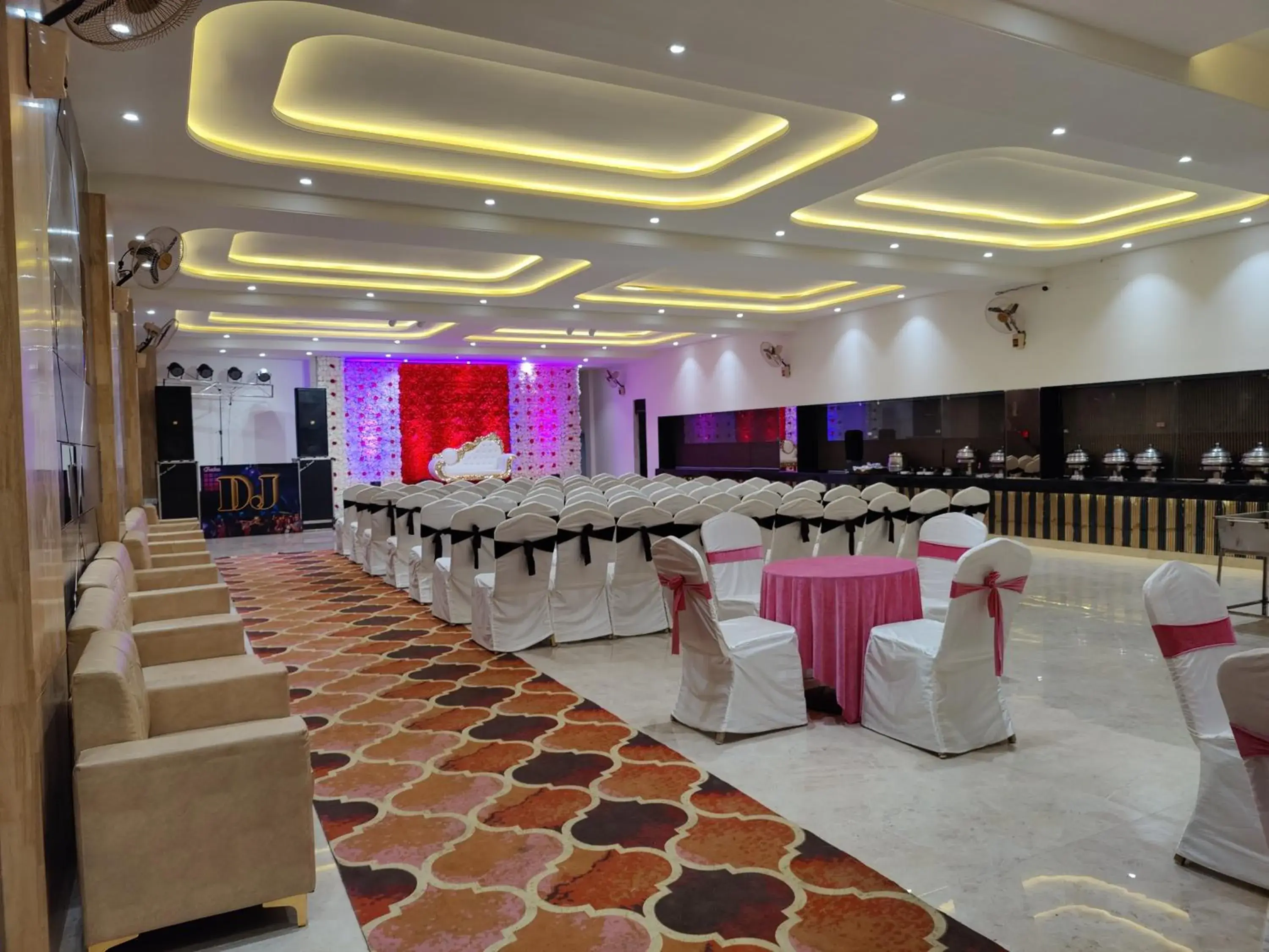Banquet/Function facilities, Banquet Facilities in Hotel Ganpati Palace