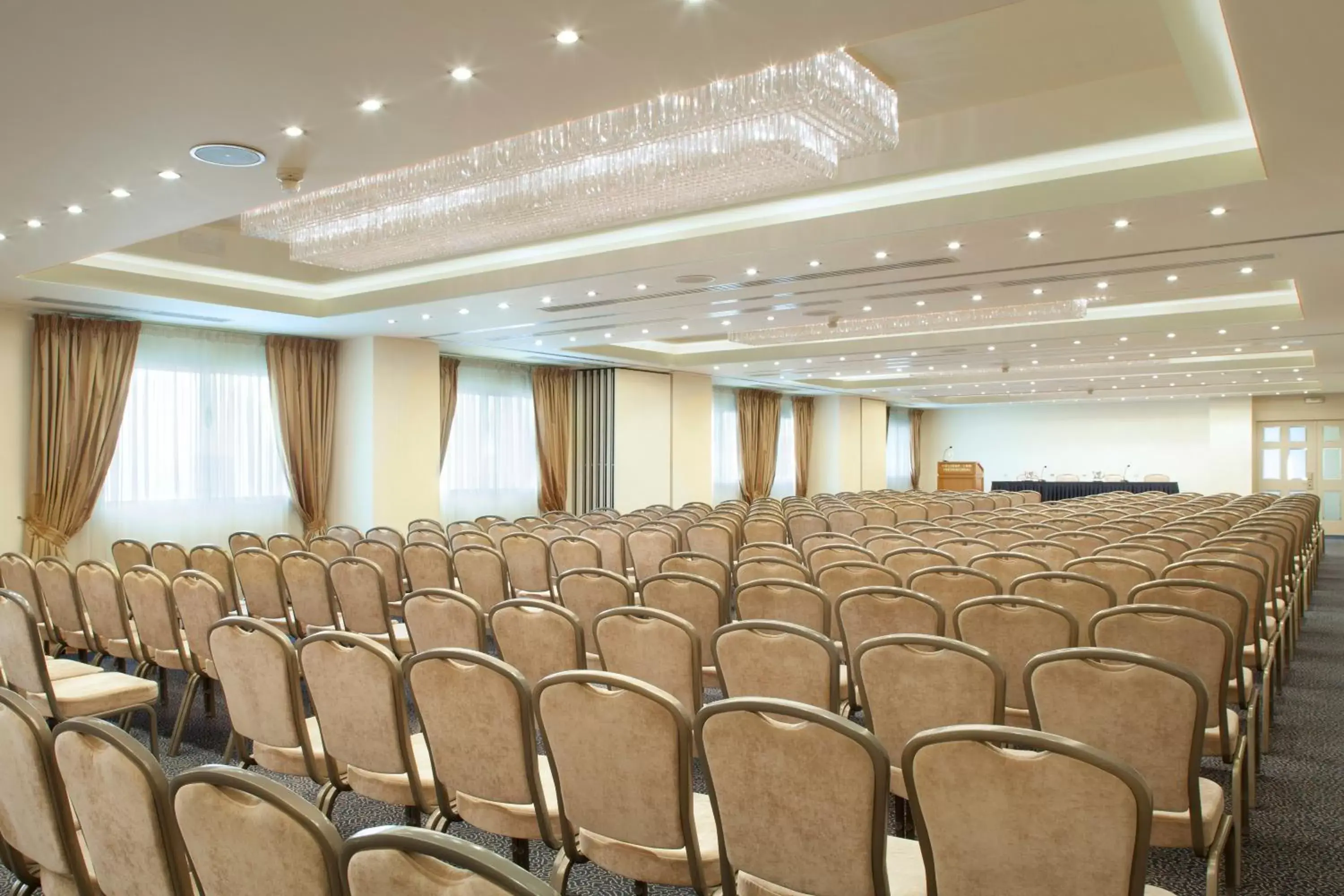 Meeting/conference room in Holiday Inn Thessaloniki, an IHG Hotel