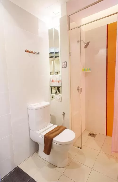 Bathroom in Yan Hotel