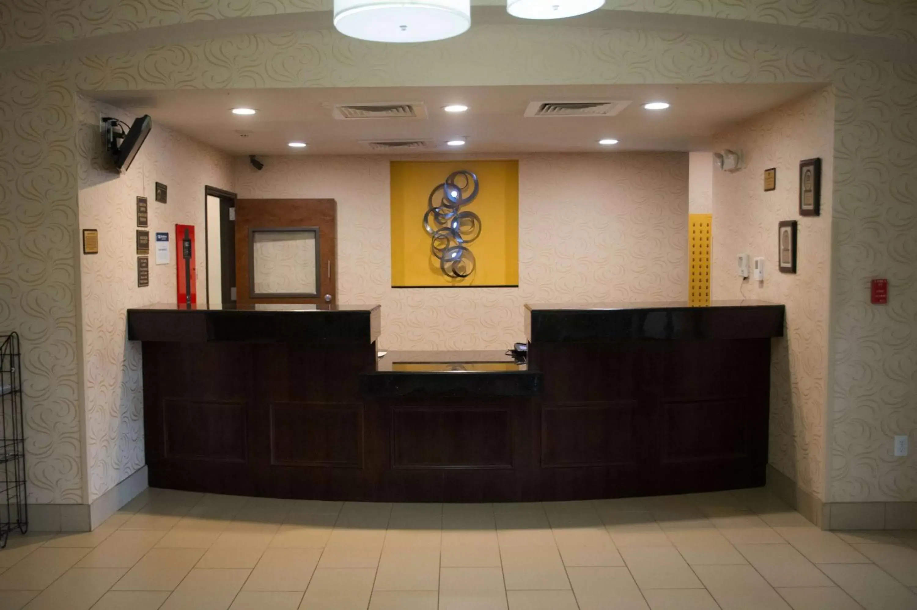 Lobby or reception, Lobby/Reception in Best Western Plus DeSoto Inn & Suites