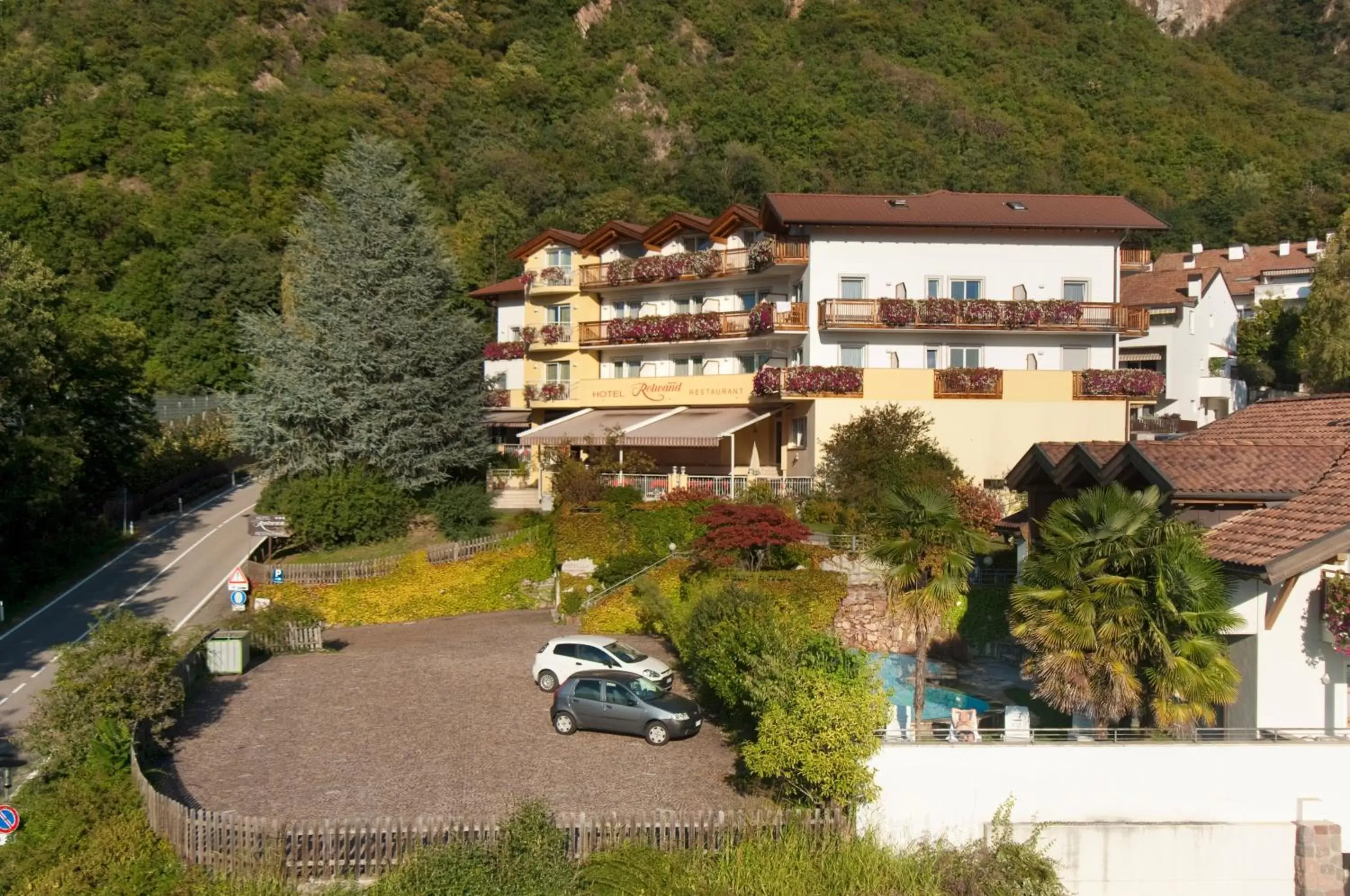 Facade/entrance in Hotel Rotwand